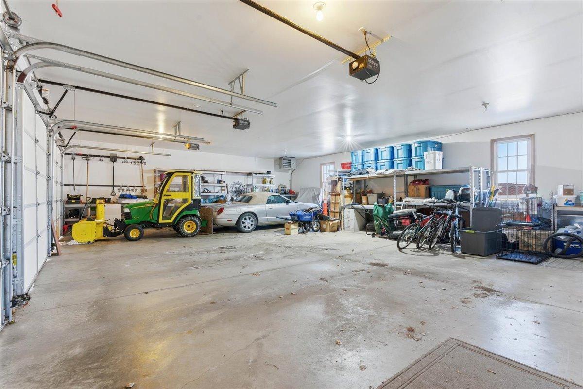 main property photo 74