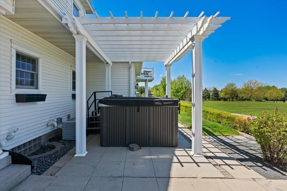 main property photo 87