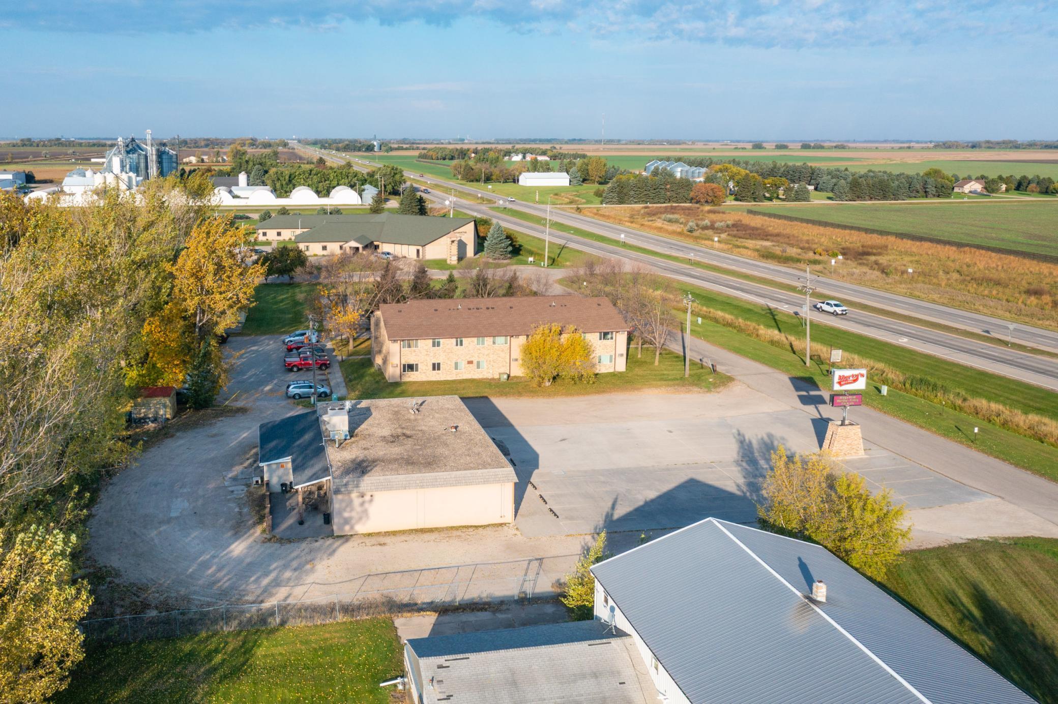 main property photo 38