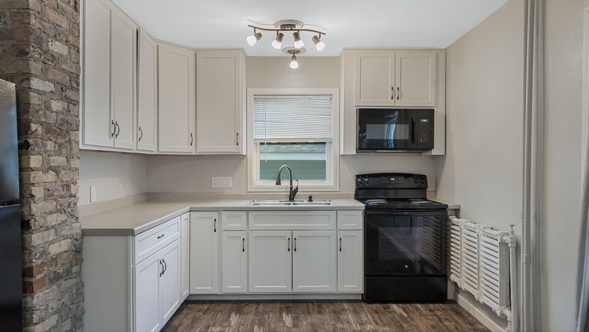 main property photo 81