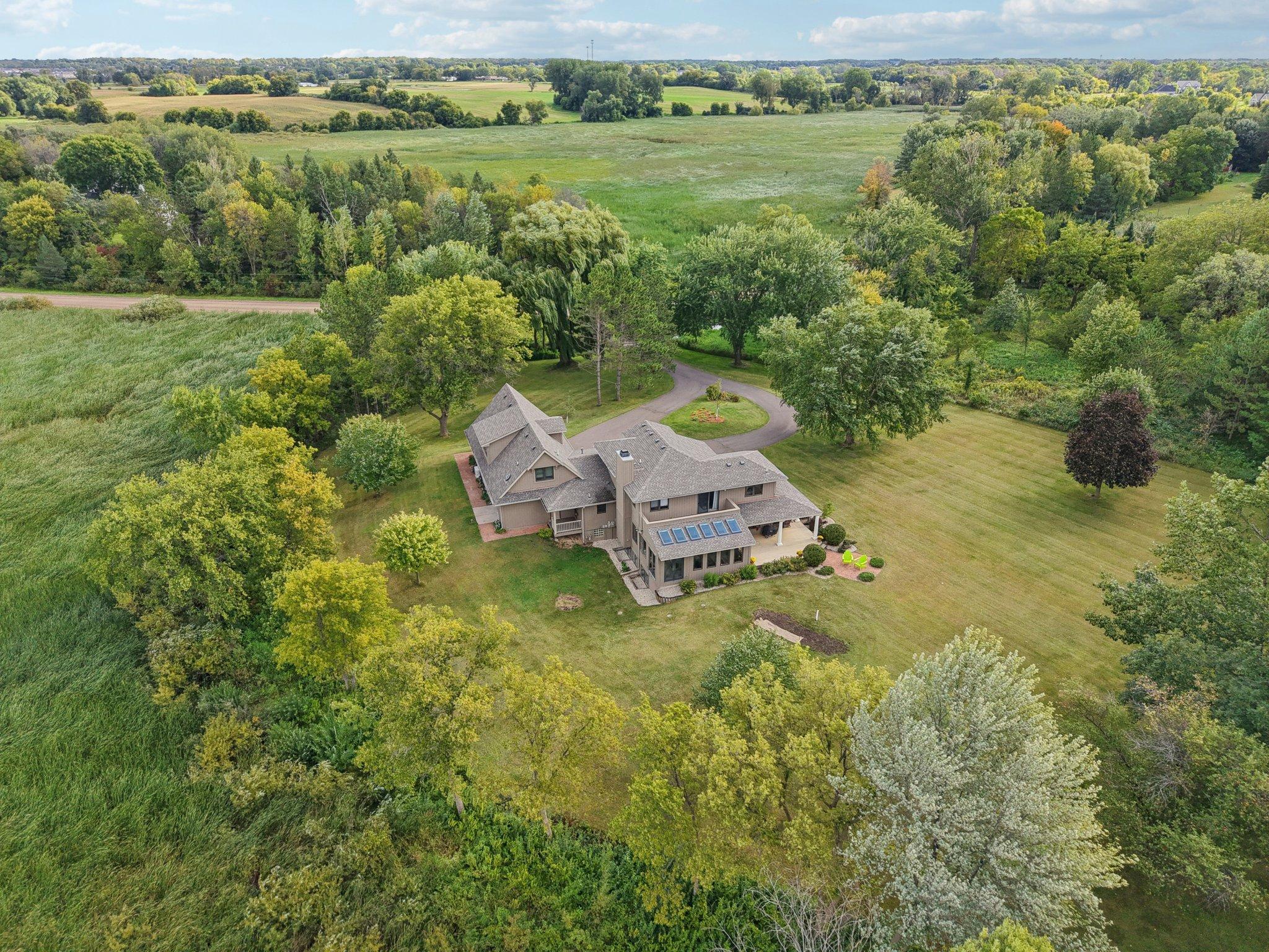 main property photo 79