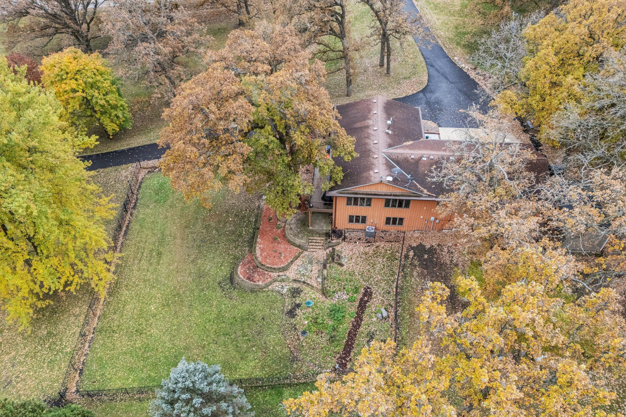 main property photo 74
