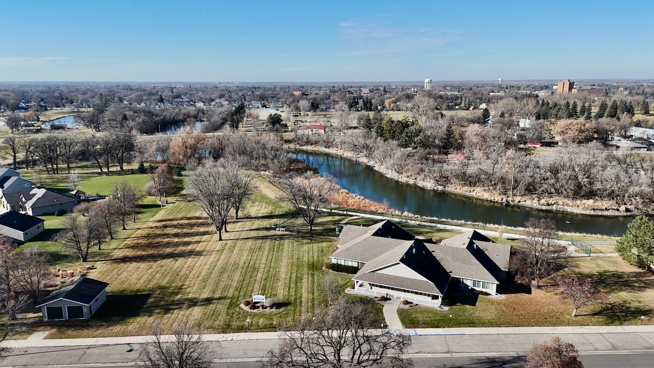 main property photo 66