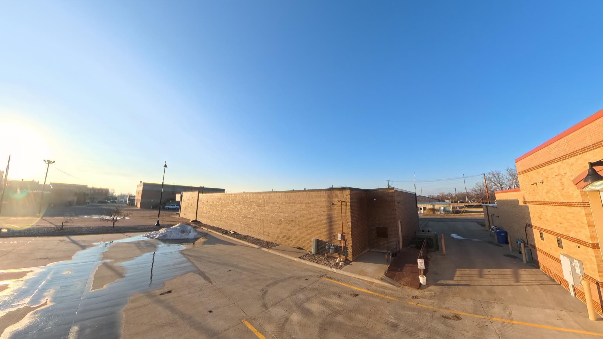 main property photo 12