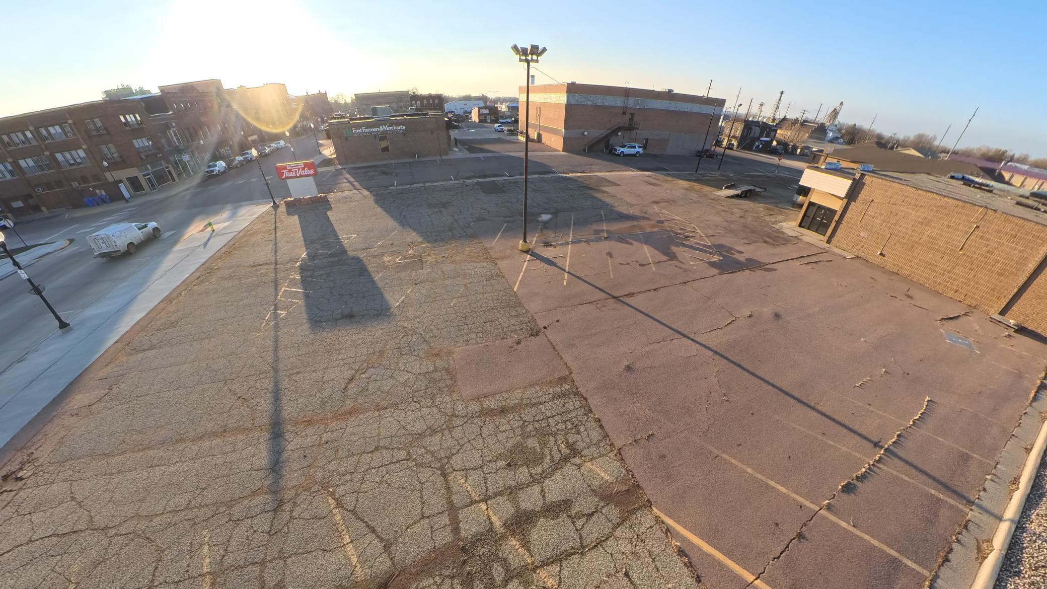 main property photo 18