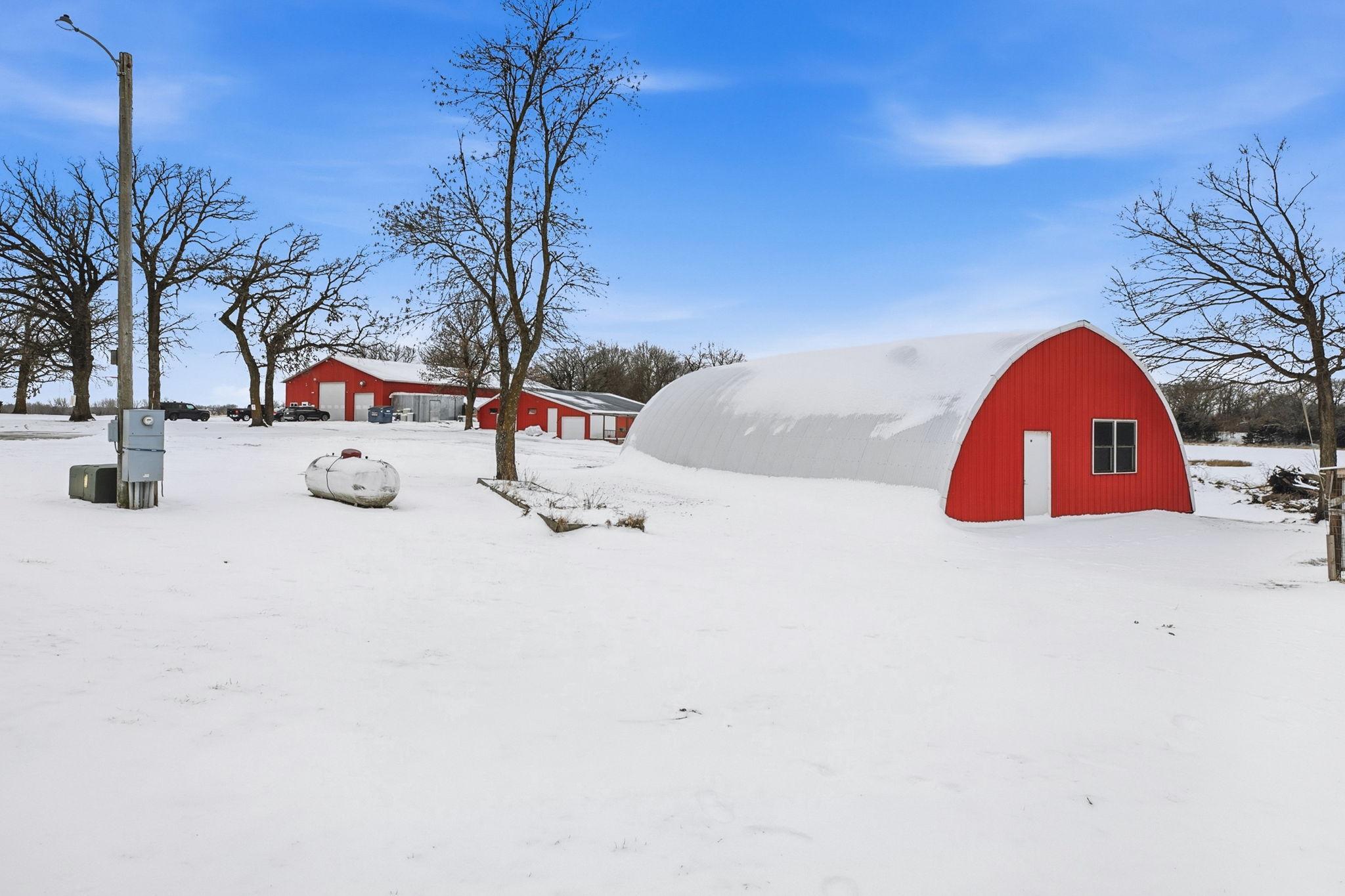 main property photo 79