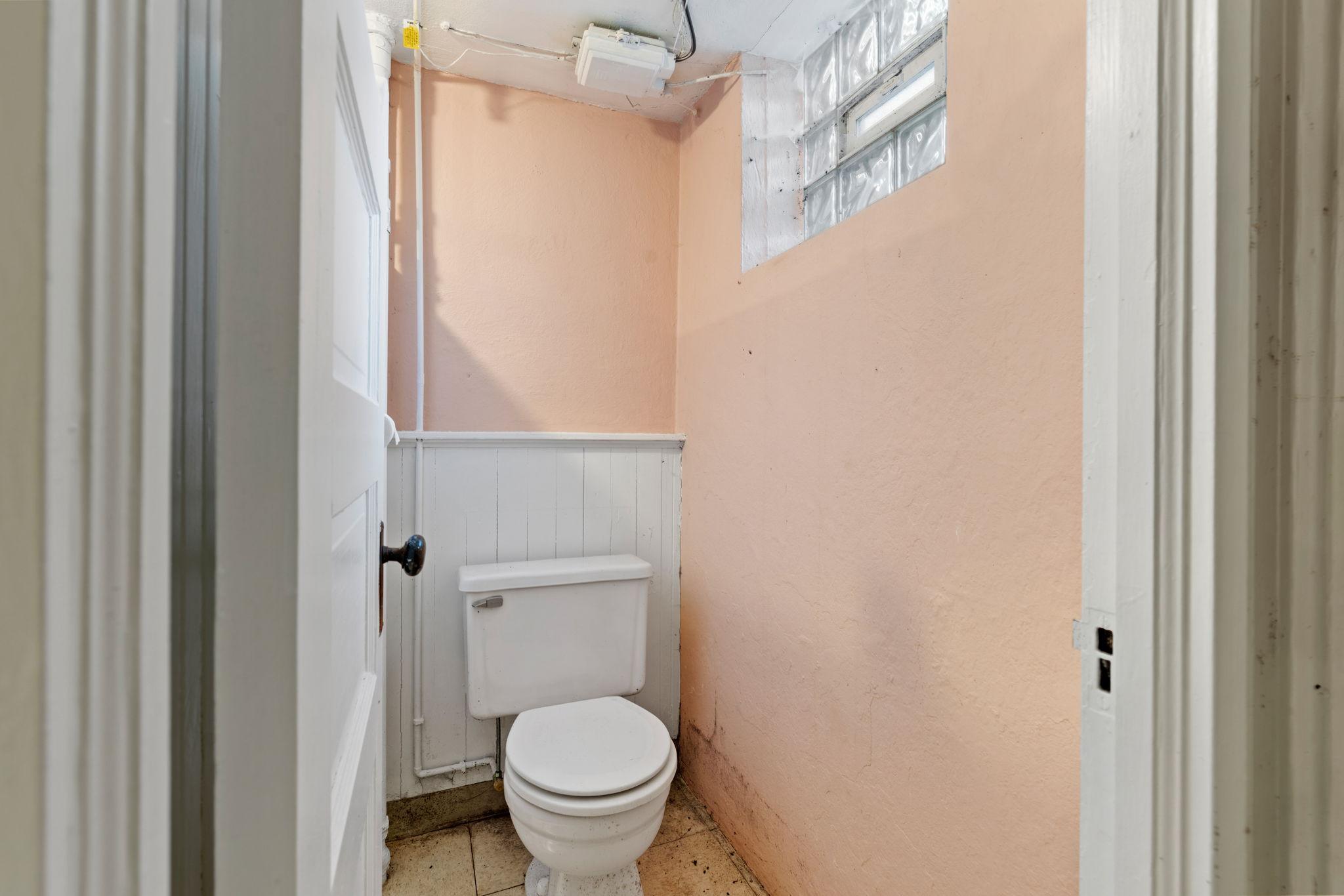 main property photo 81
