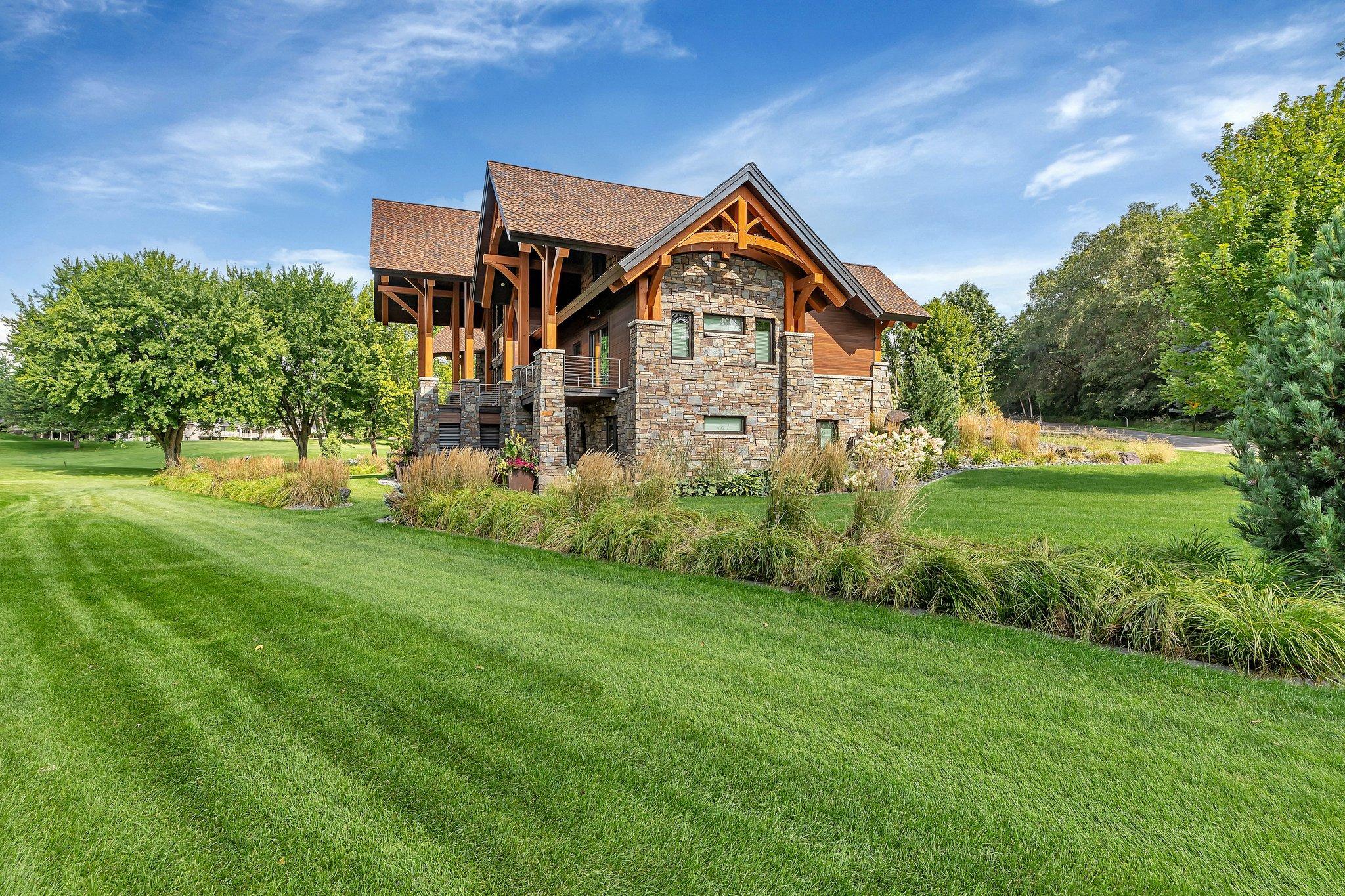 main property photo 30