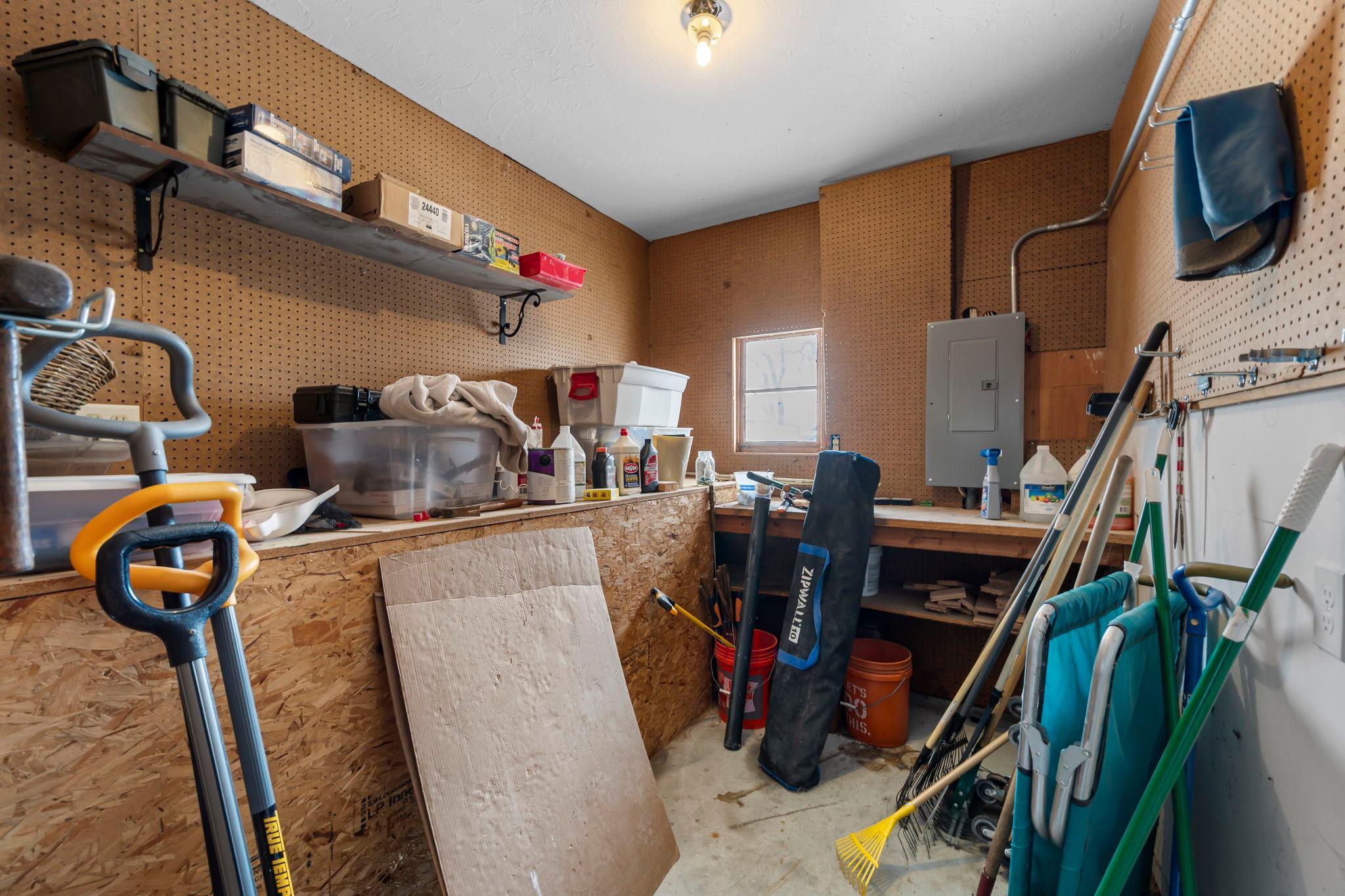 main property photo 51