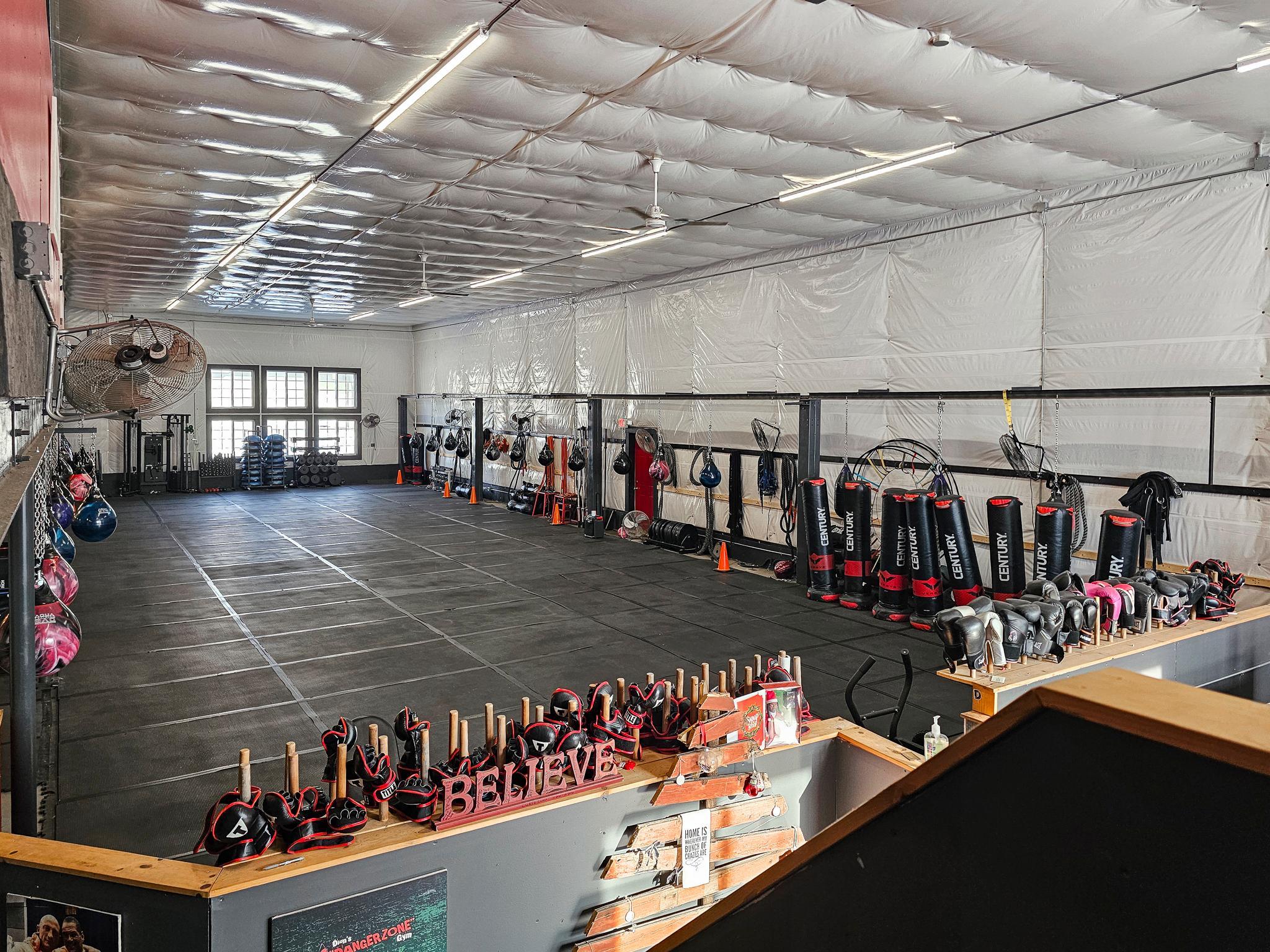 main property photo 22