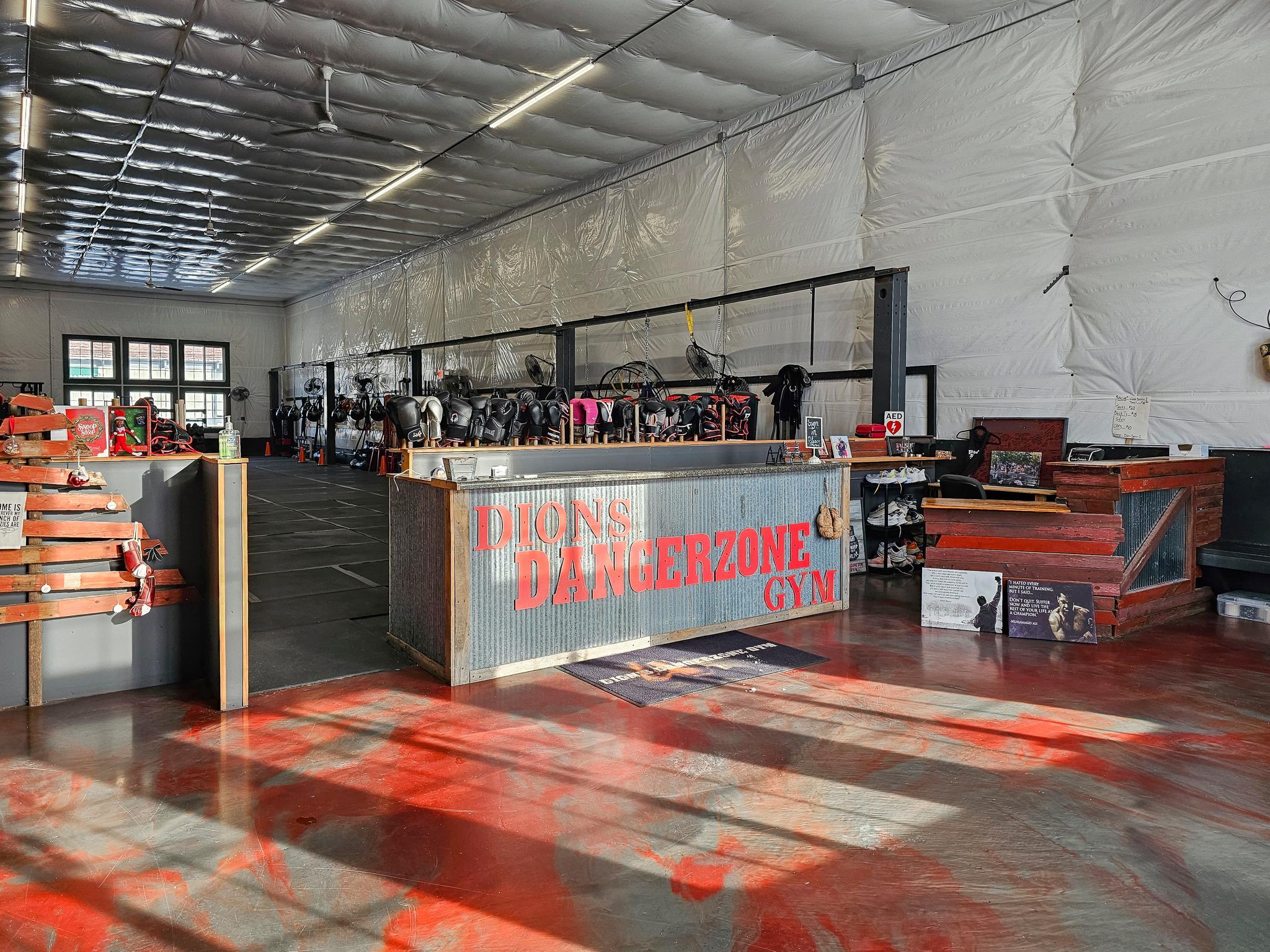 main property photo 25