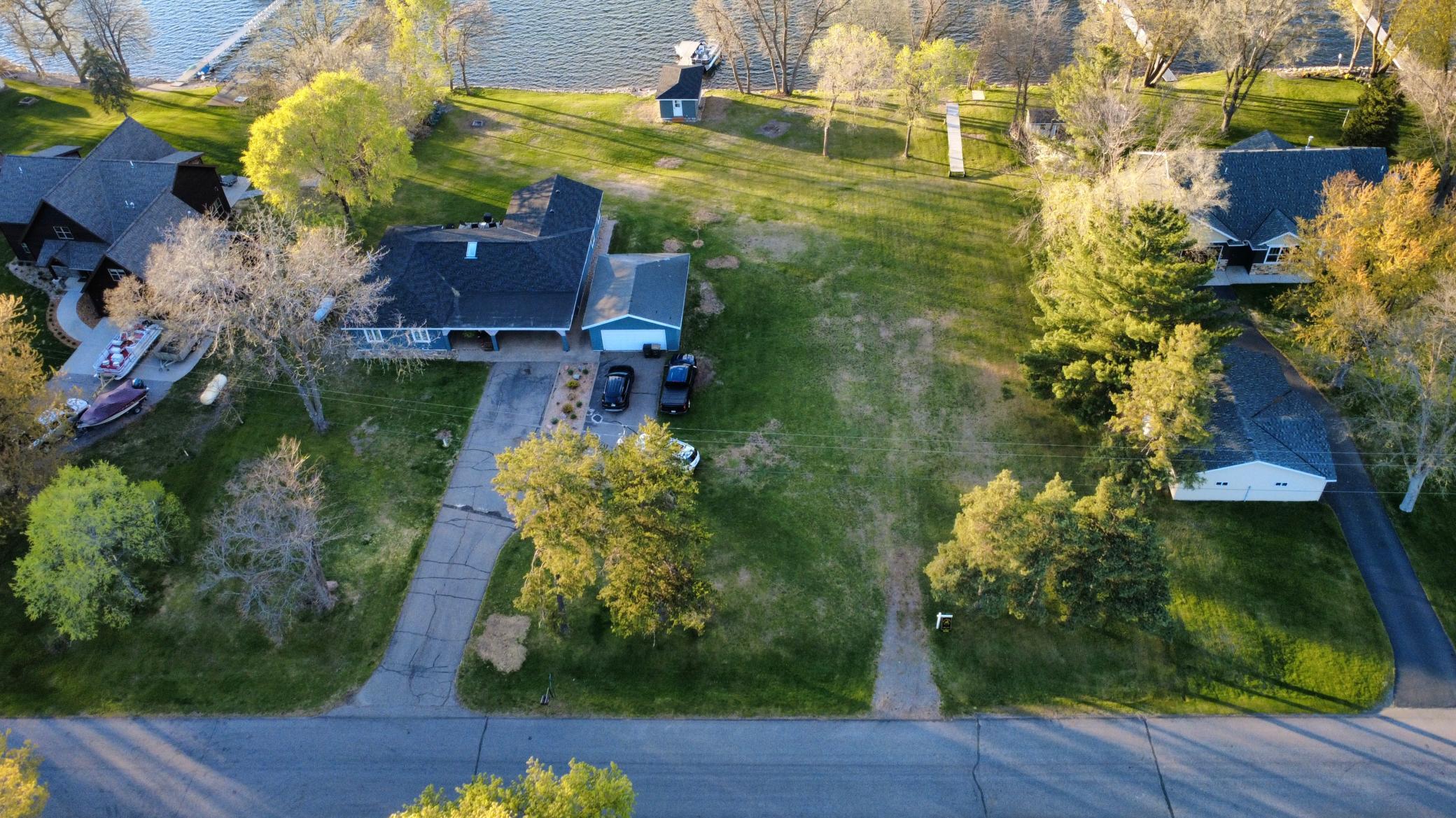 main property photo 10