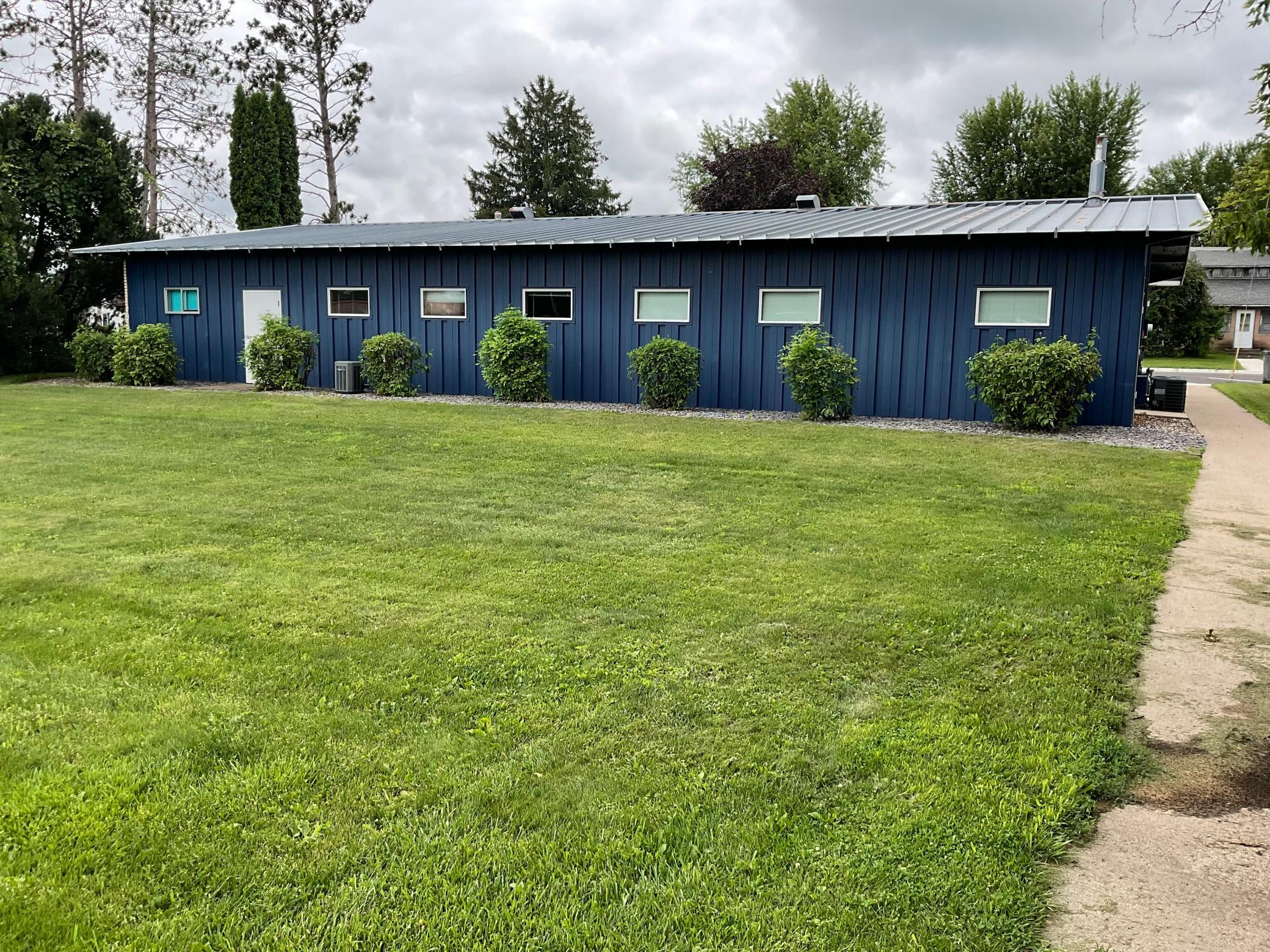 main property photo 25