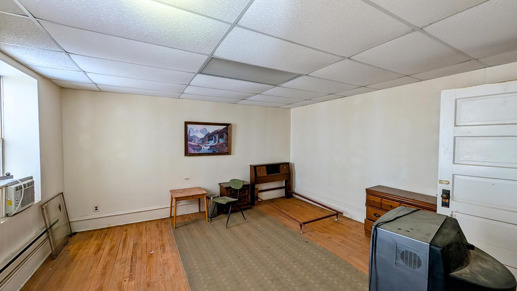 main property photo 48