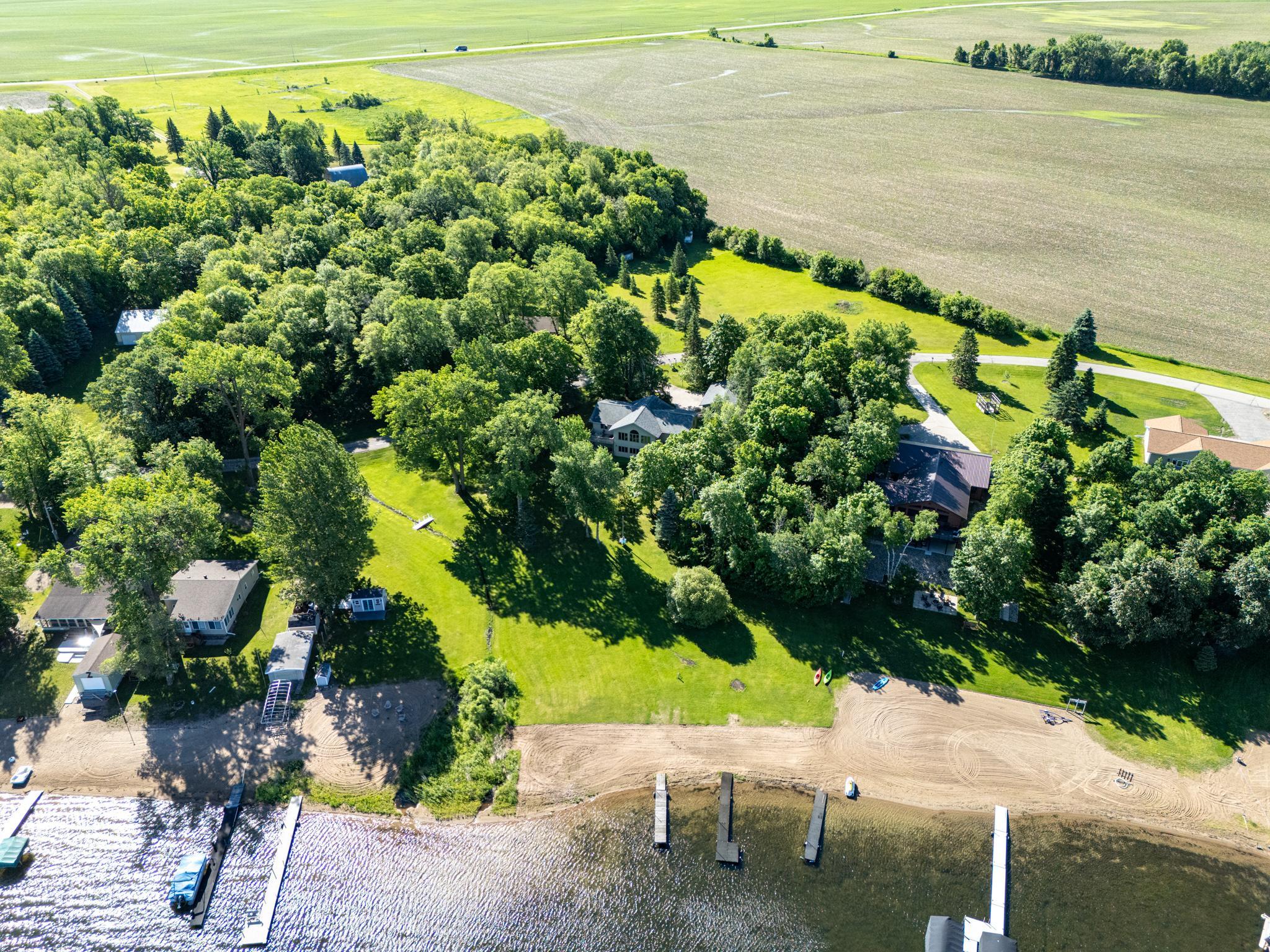 main property photo 45