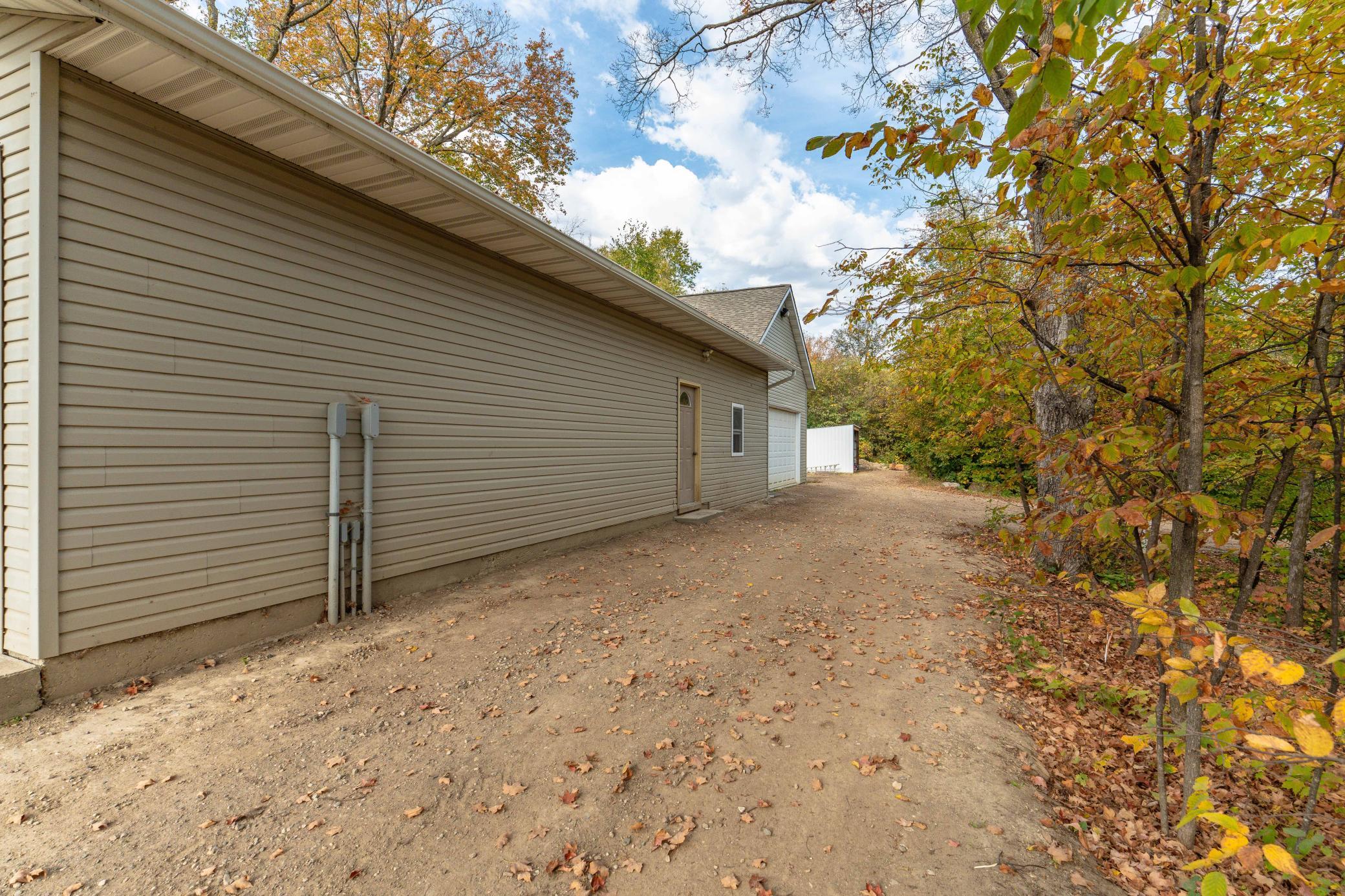 main property photo 91