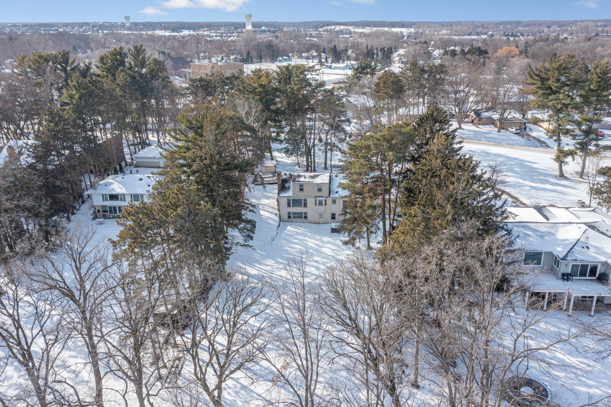 main property photo 16