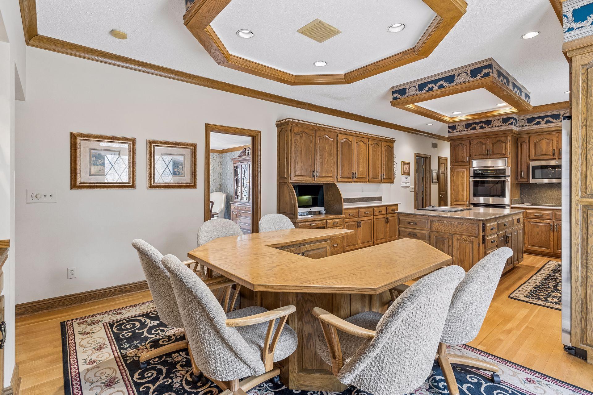 main property photo 16