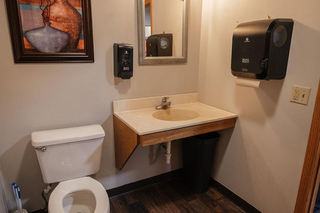 main property photo 38