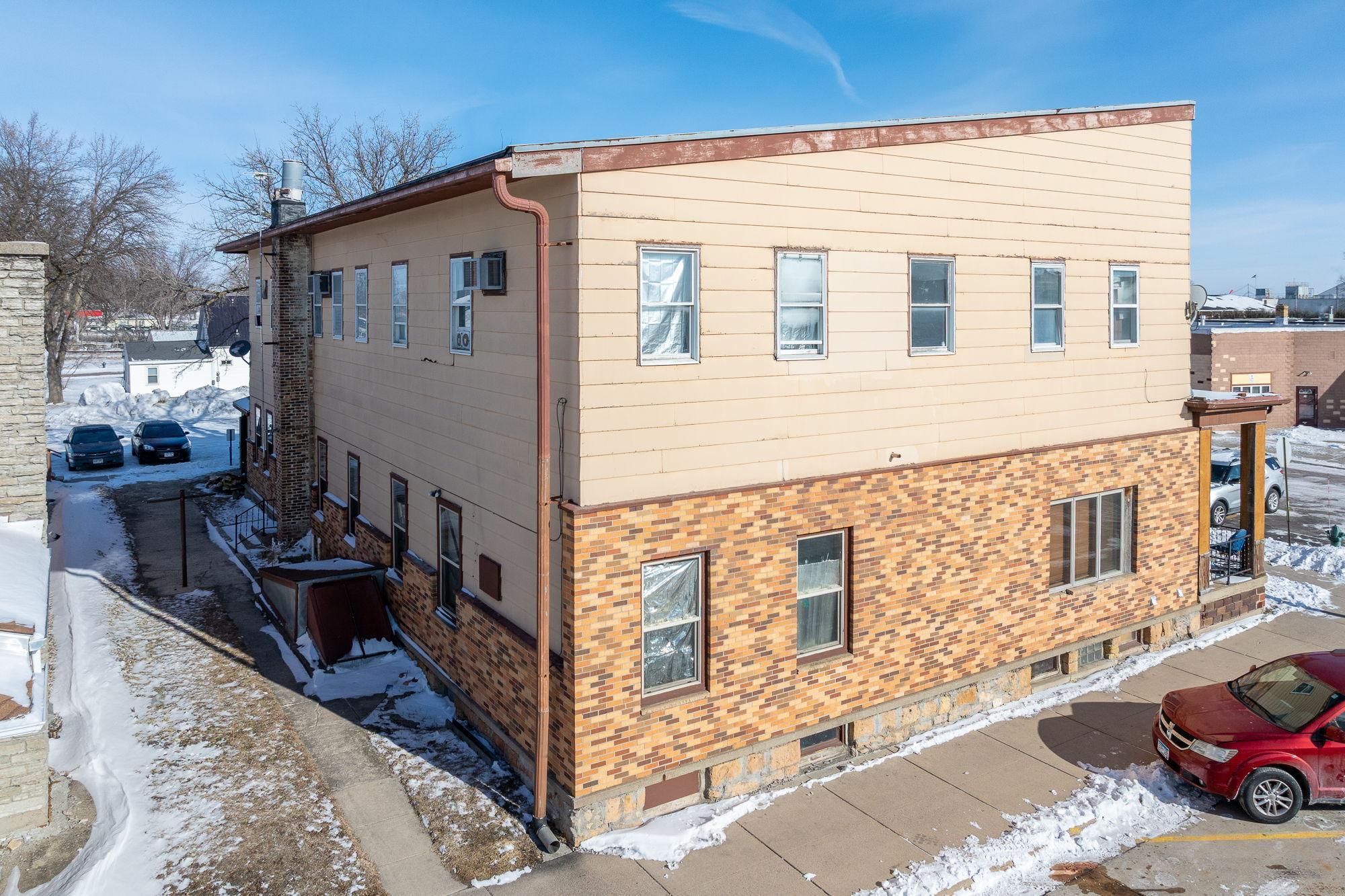 main property photo 2