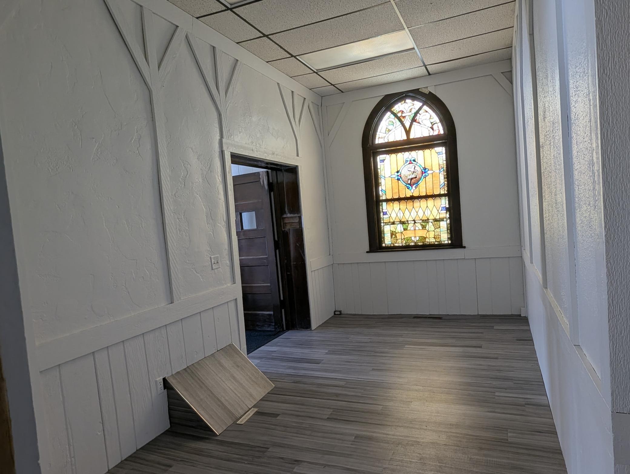 main property photo 27