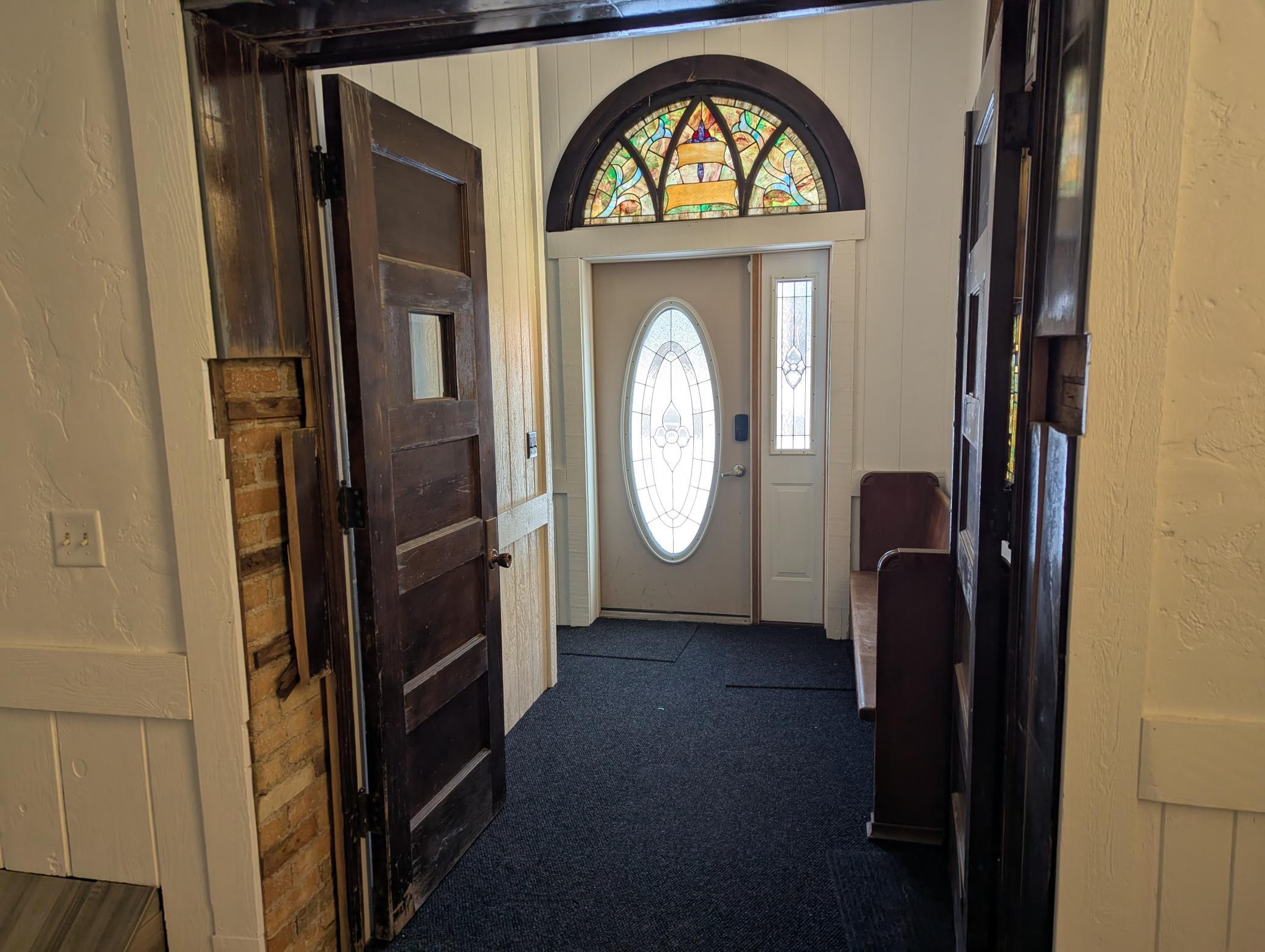 main property photo 9