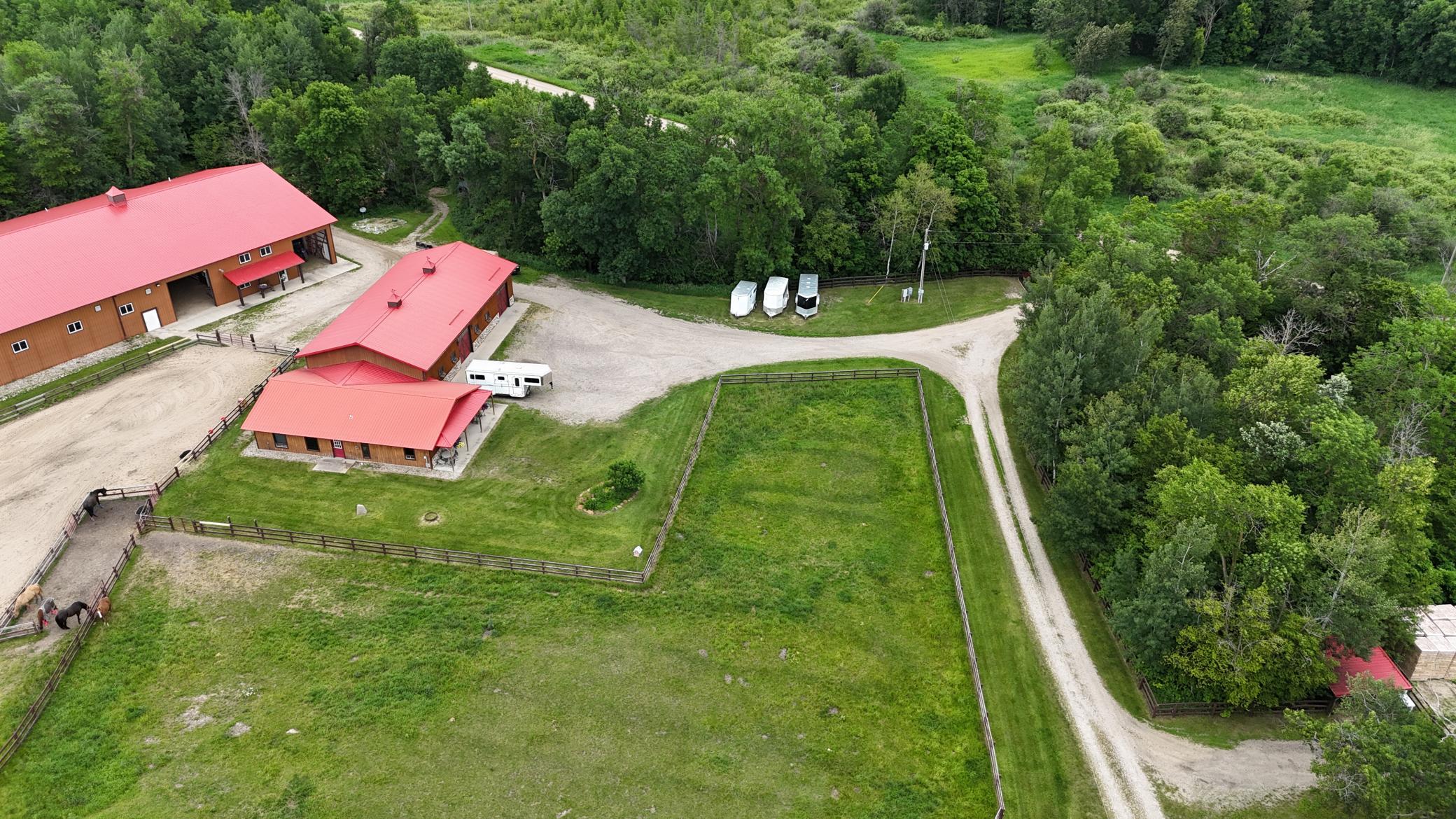 main property photo 123