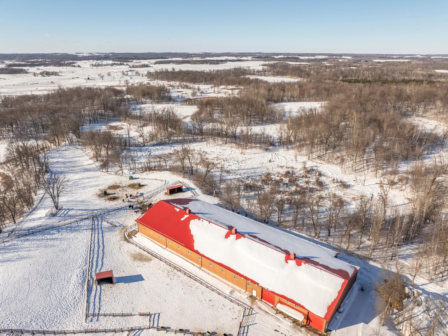 main property photo 4