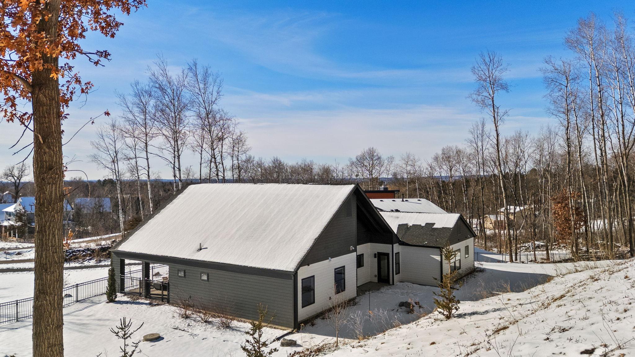 property viewer photo 27