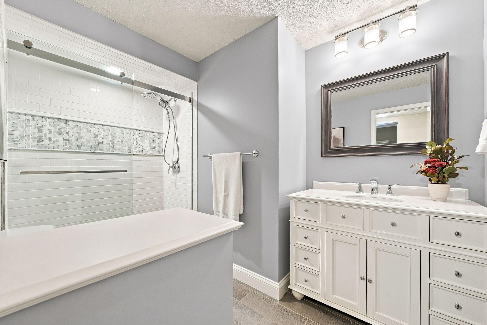 main property photo 73