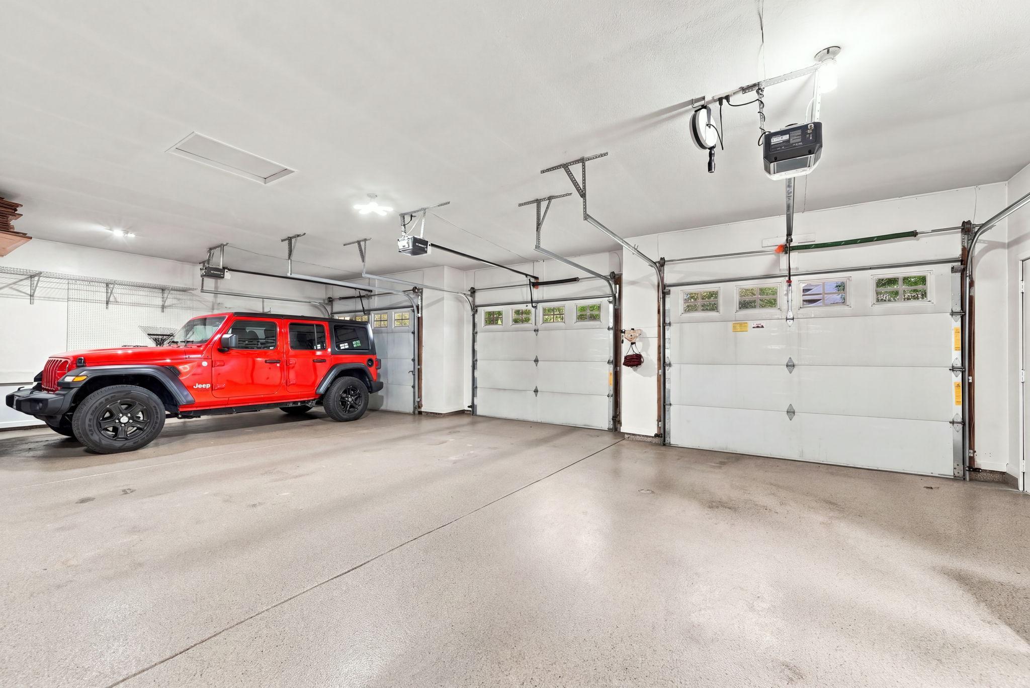 main property photo 79