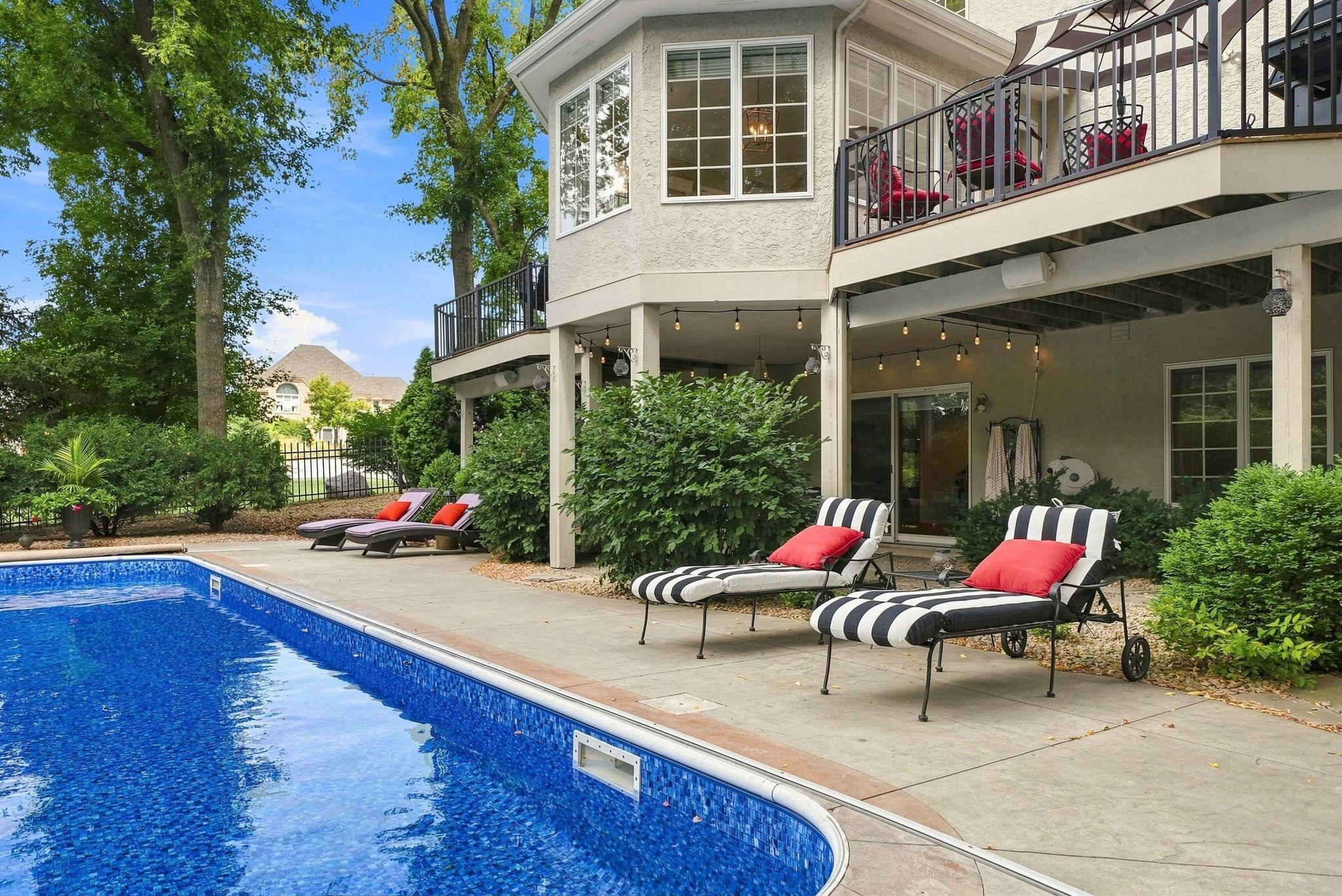 main property photo 90