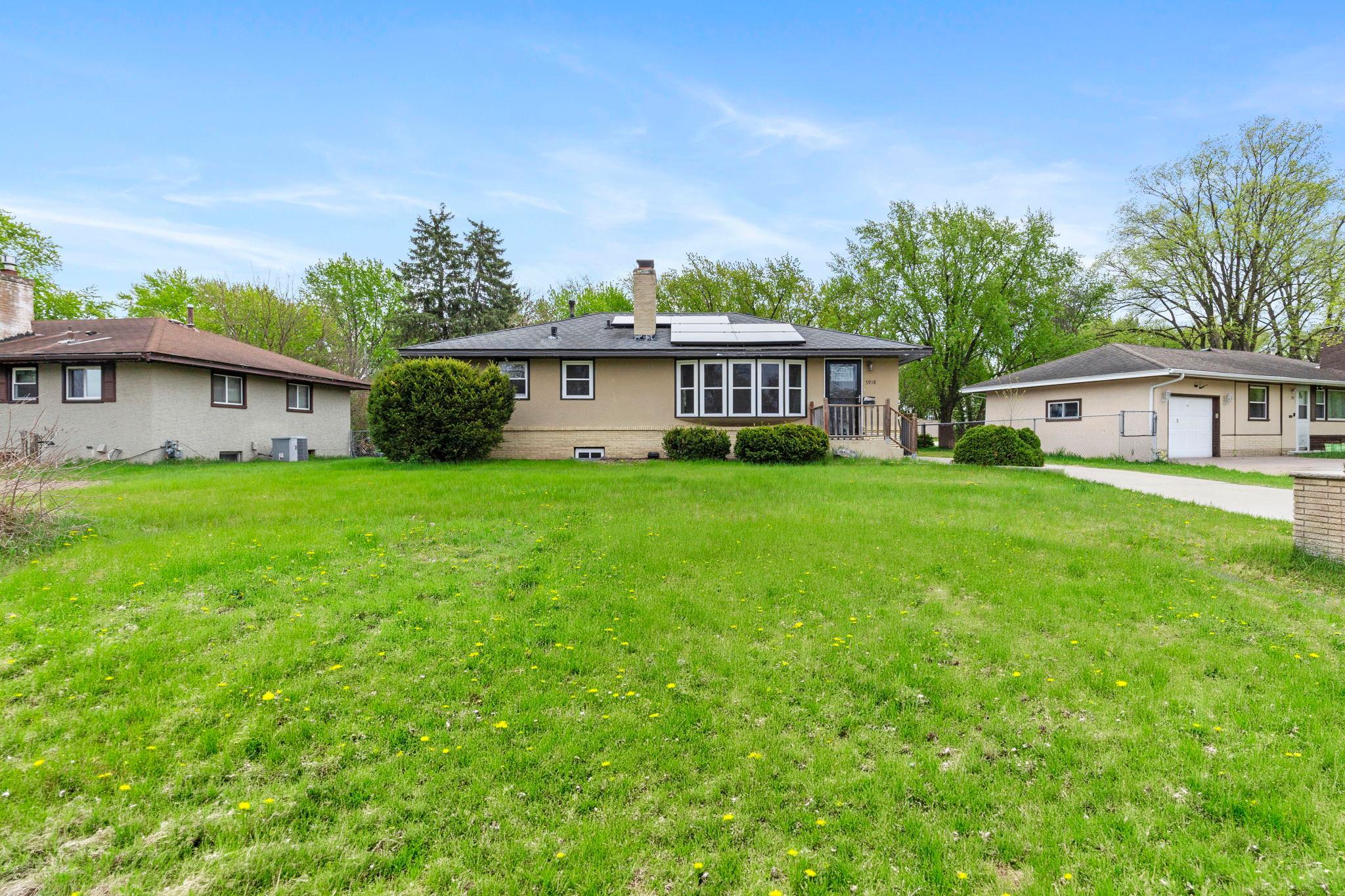 main property photo 6