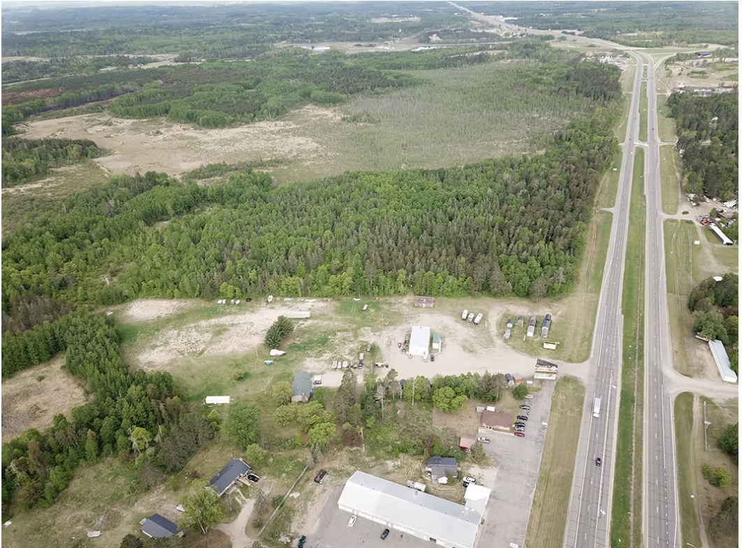 main property photo 6