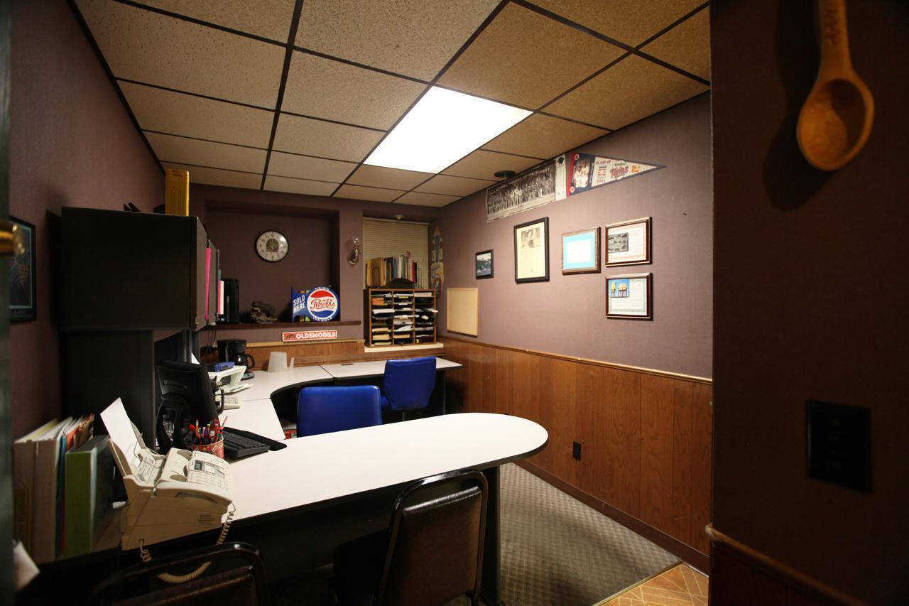 main property photo 33