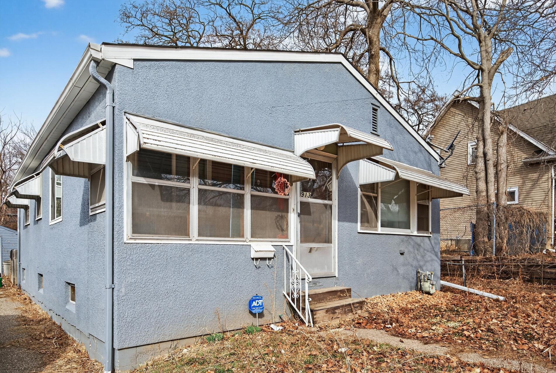 main property photo 1