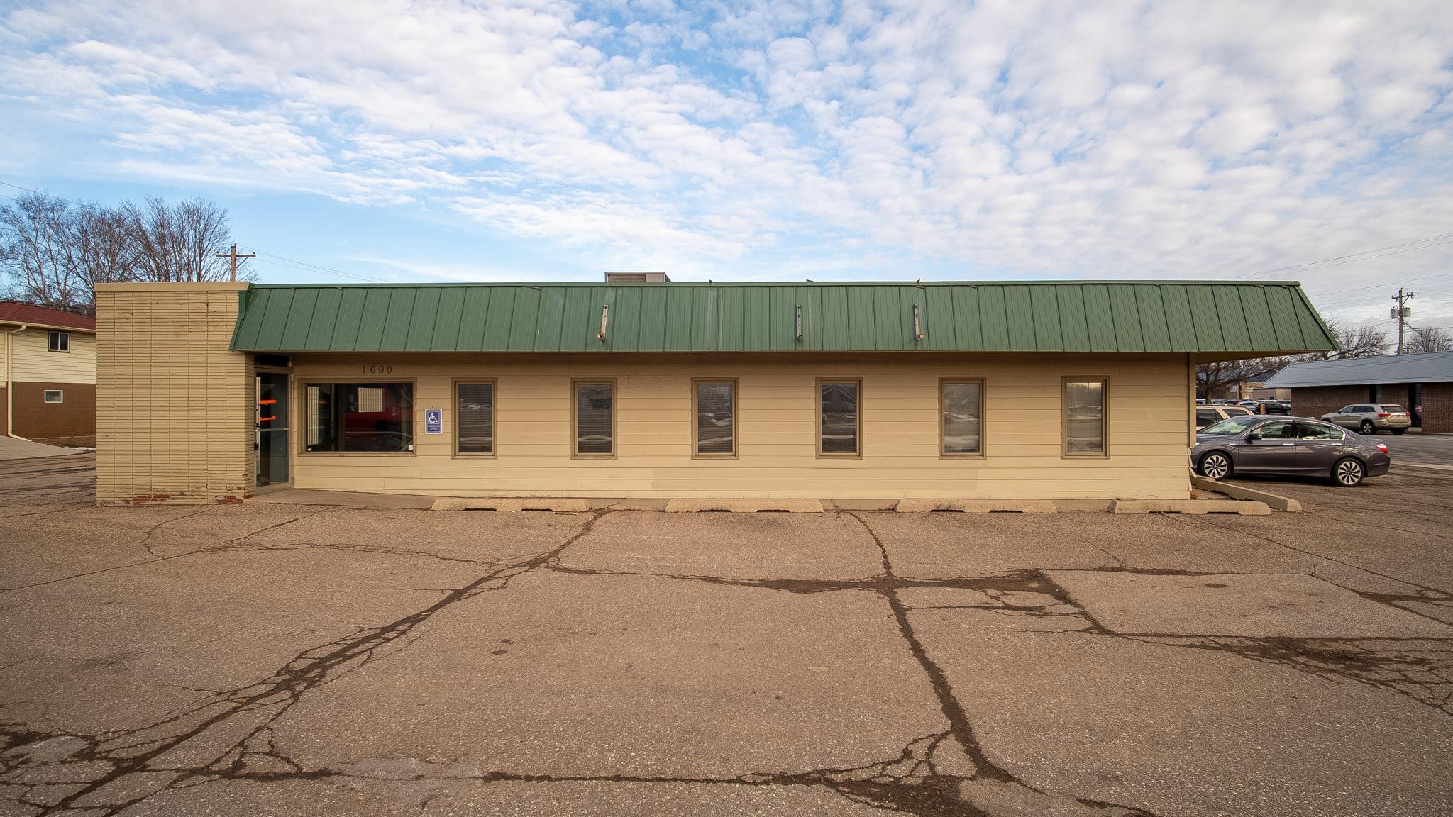 main property photo 3
