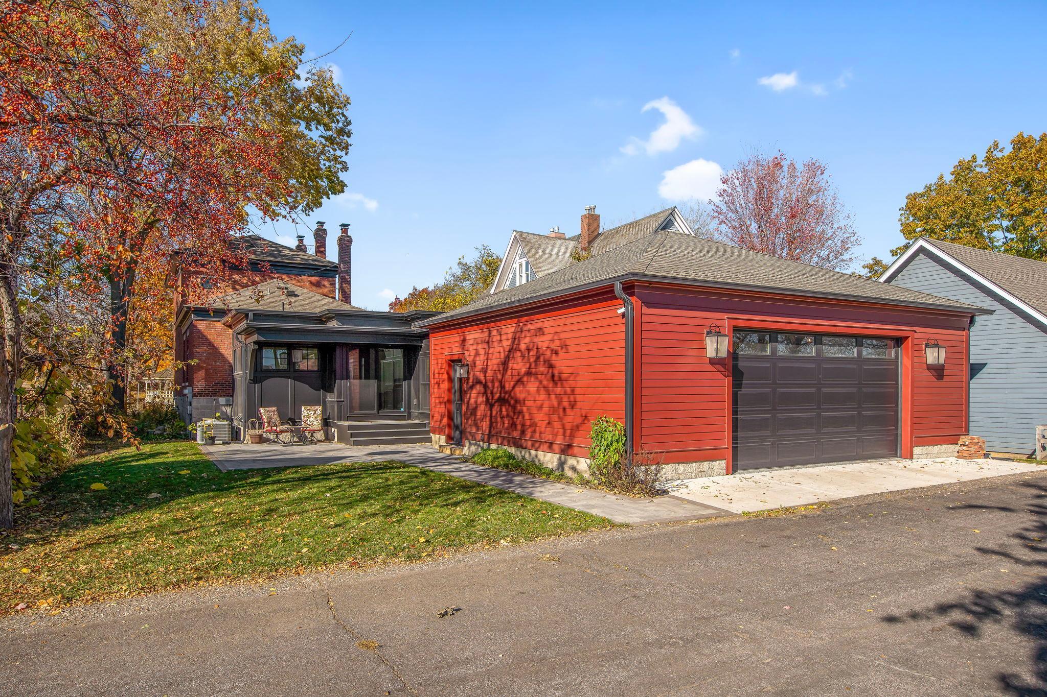 main property photo 61