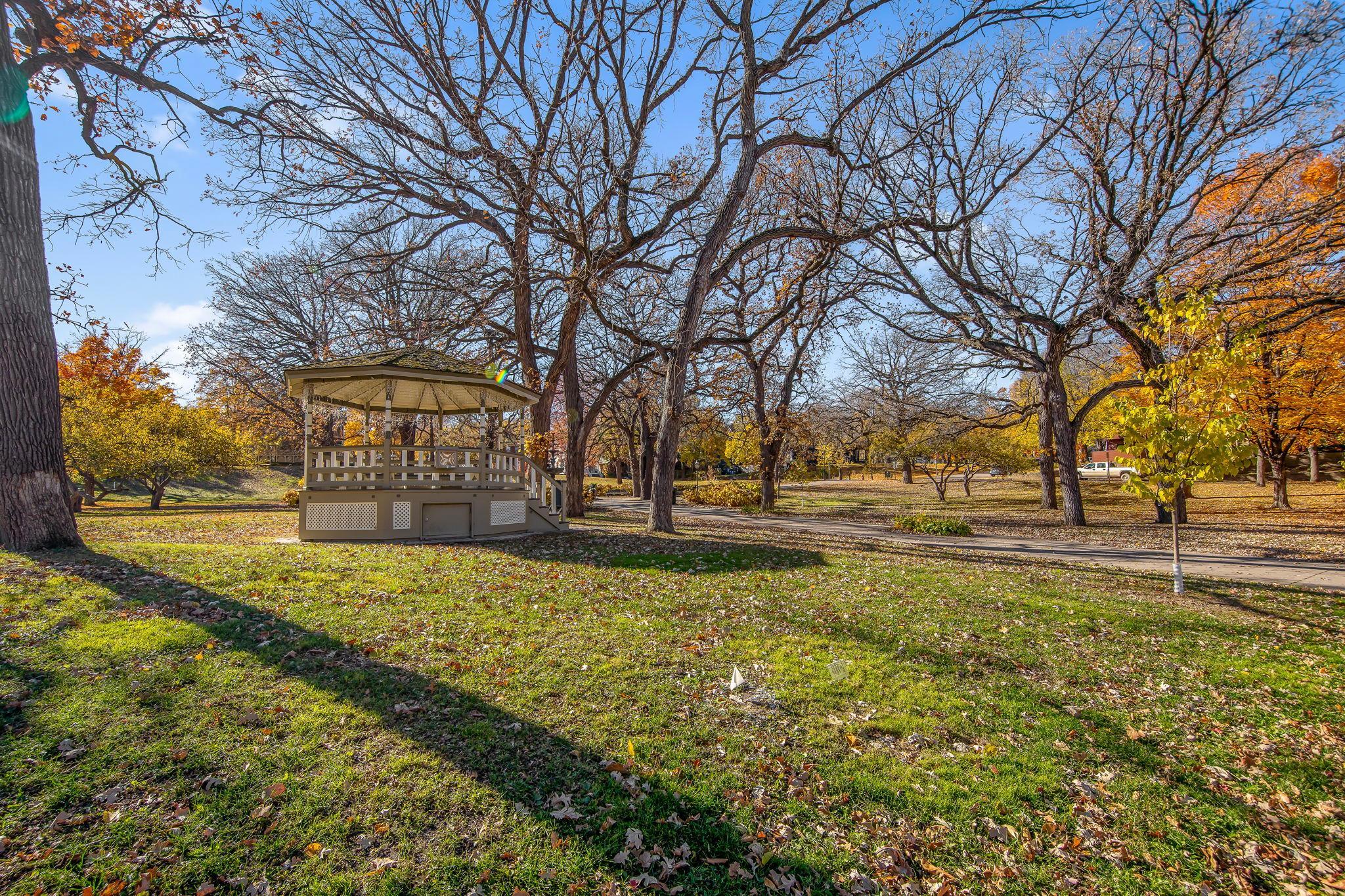 main property photo 67