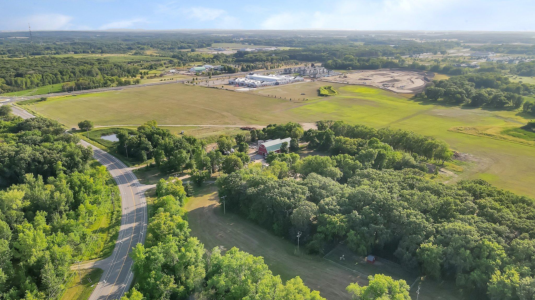 main property photo 17