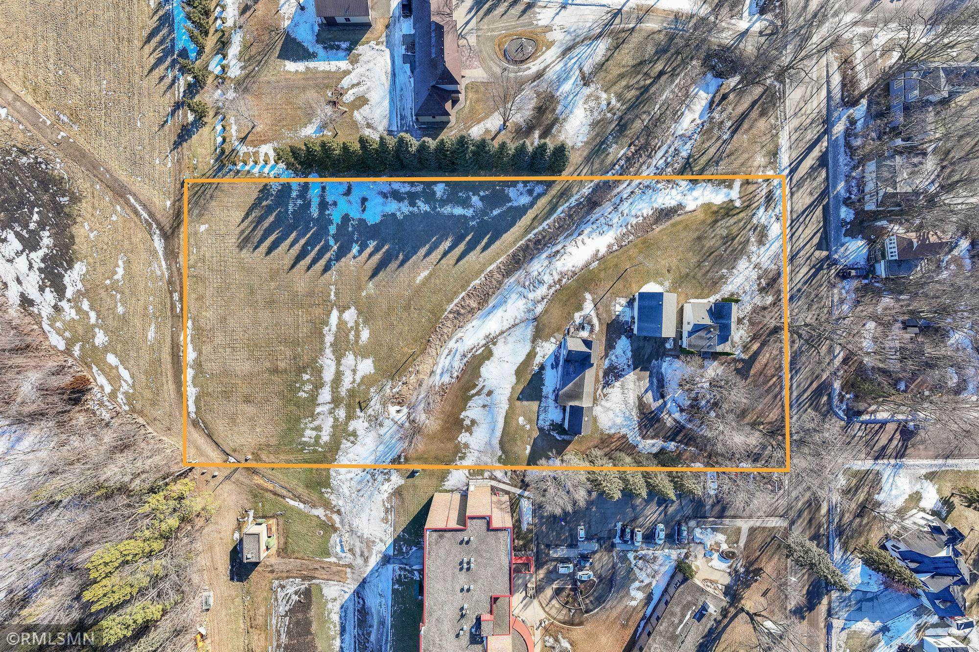 main property photo 2