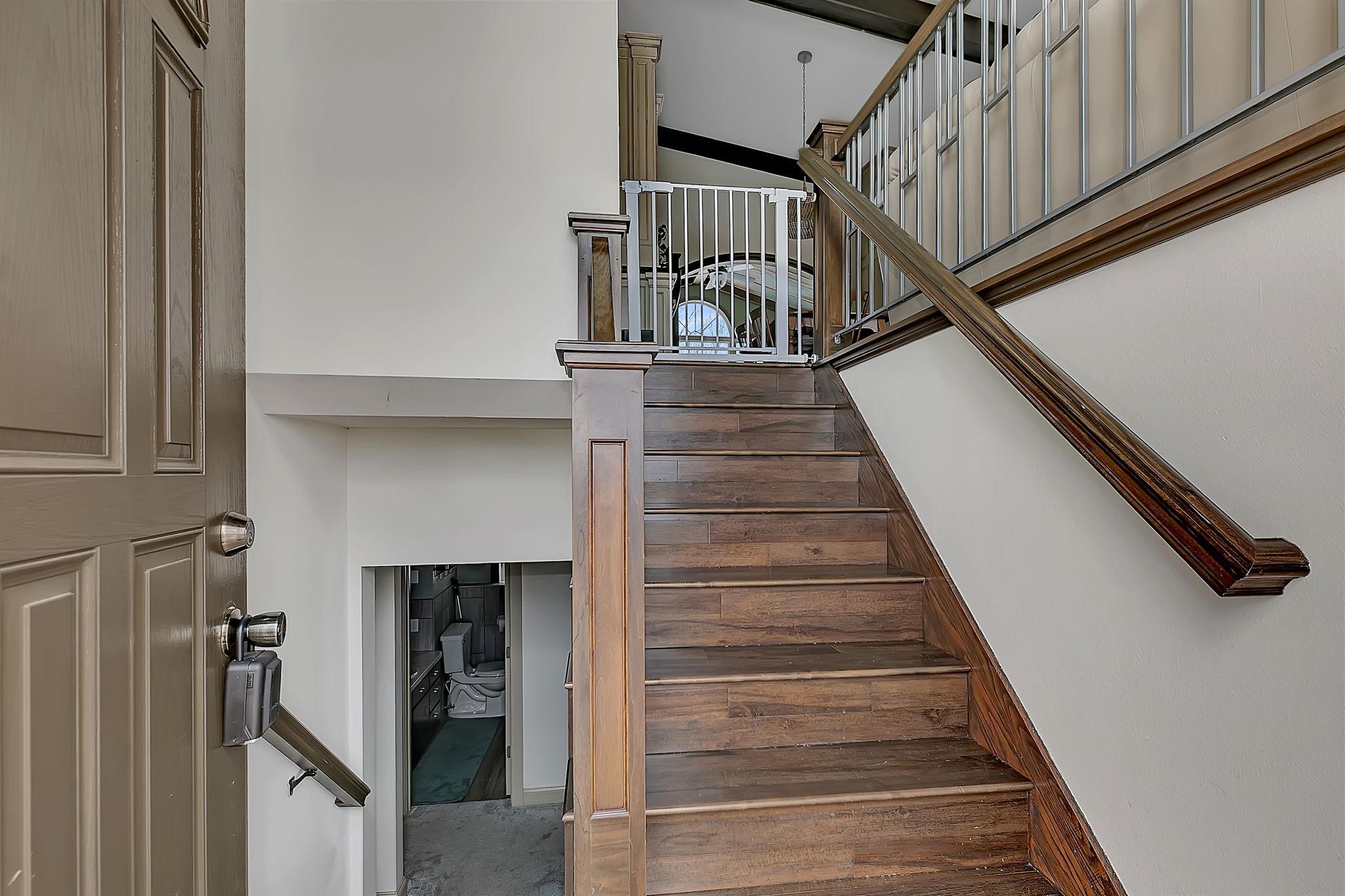 main property photo 25