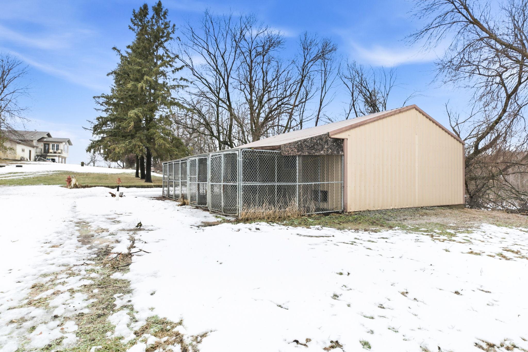 main property photo 32