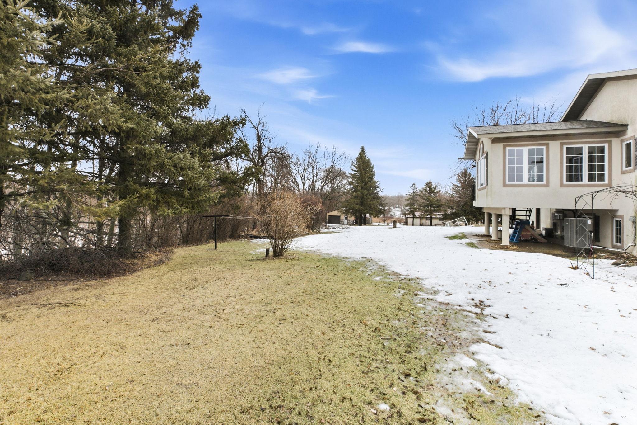 main property photo 35