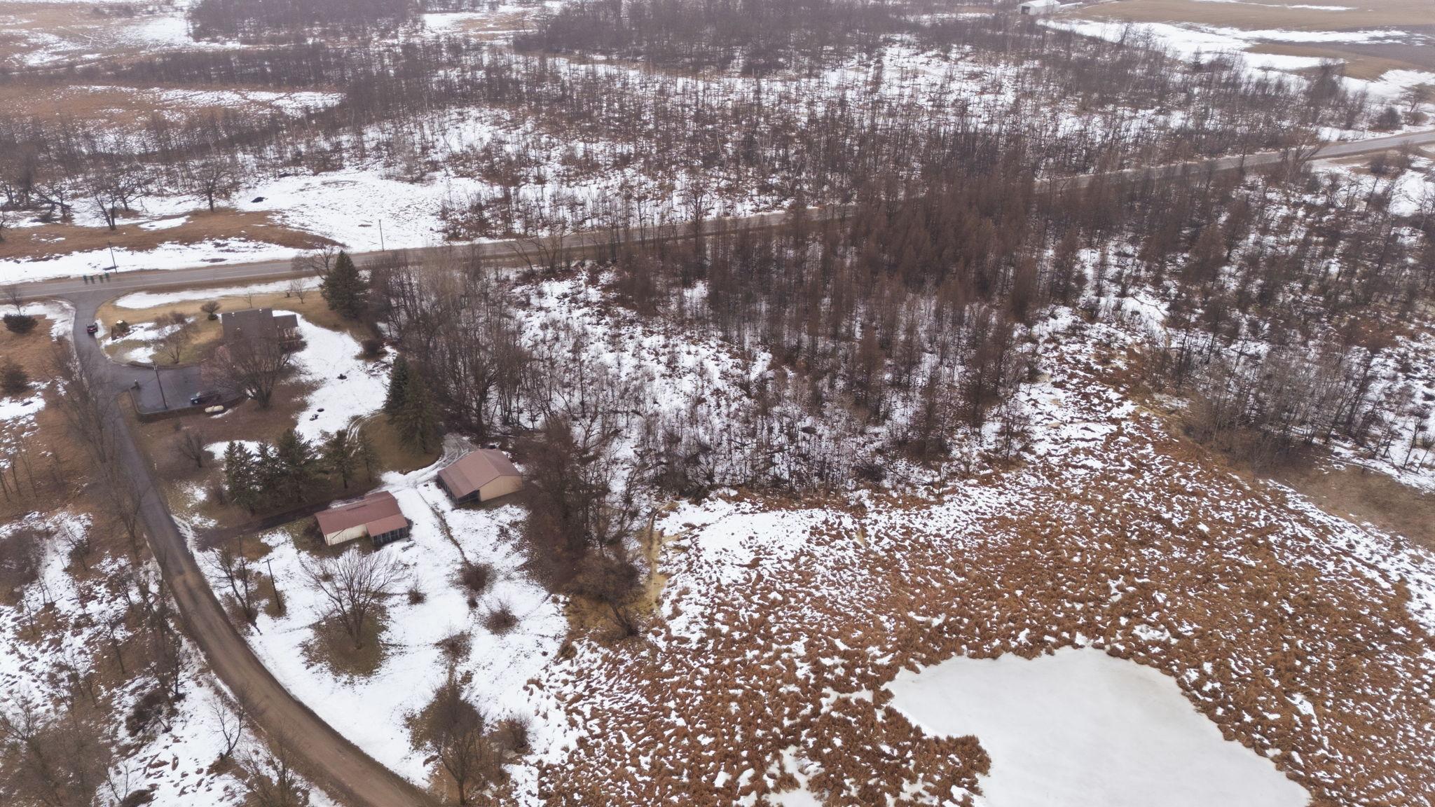 main property photo 41