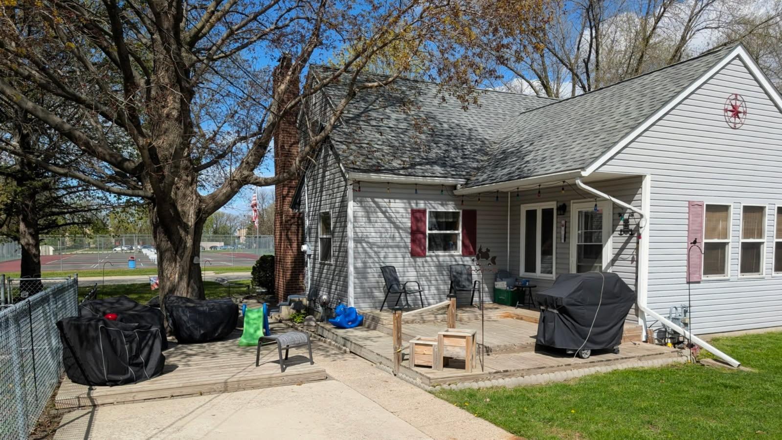 main property photo 46