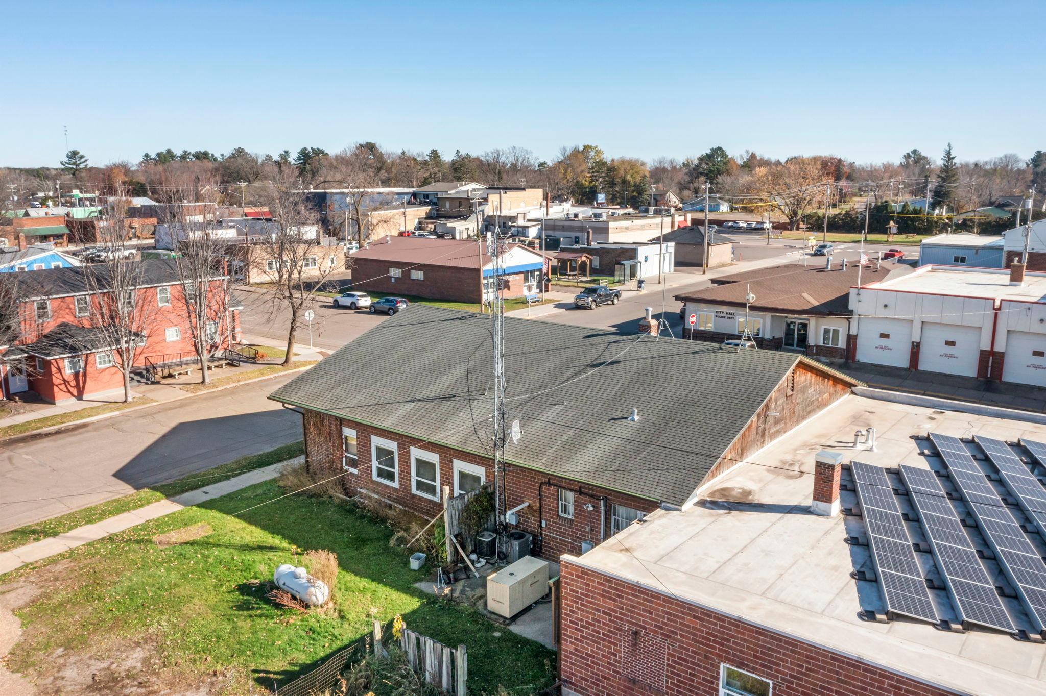 main property photo 44