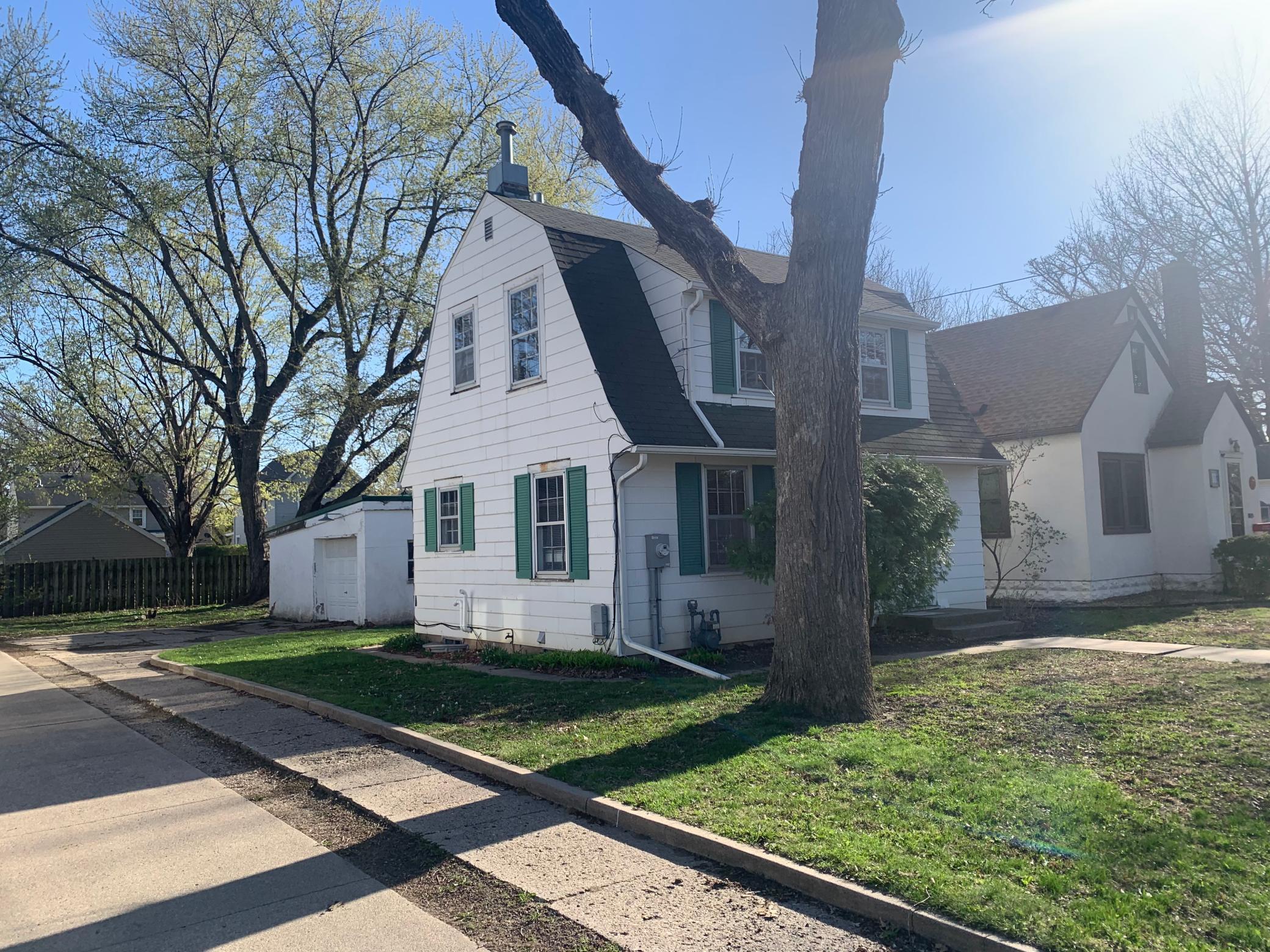 main property photo 19
