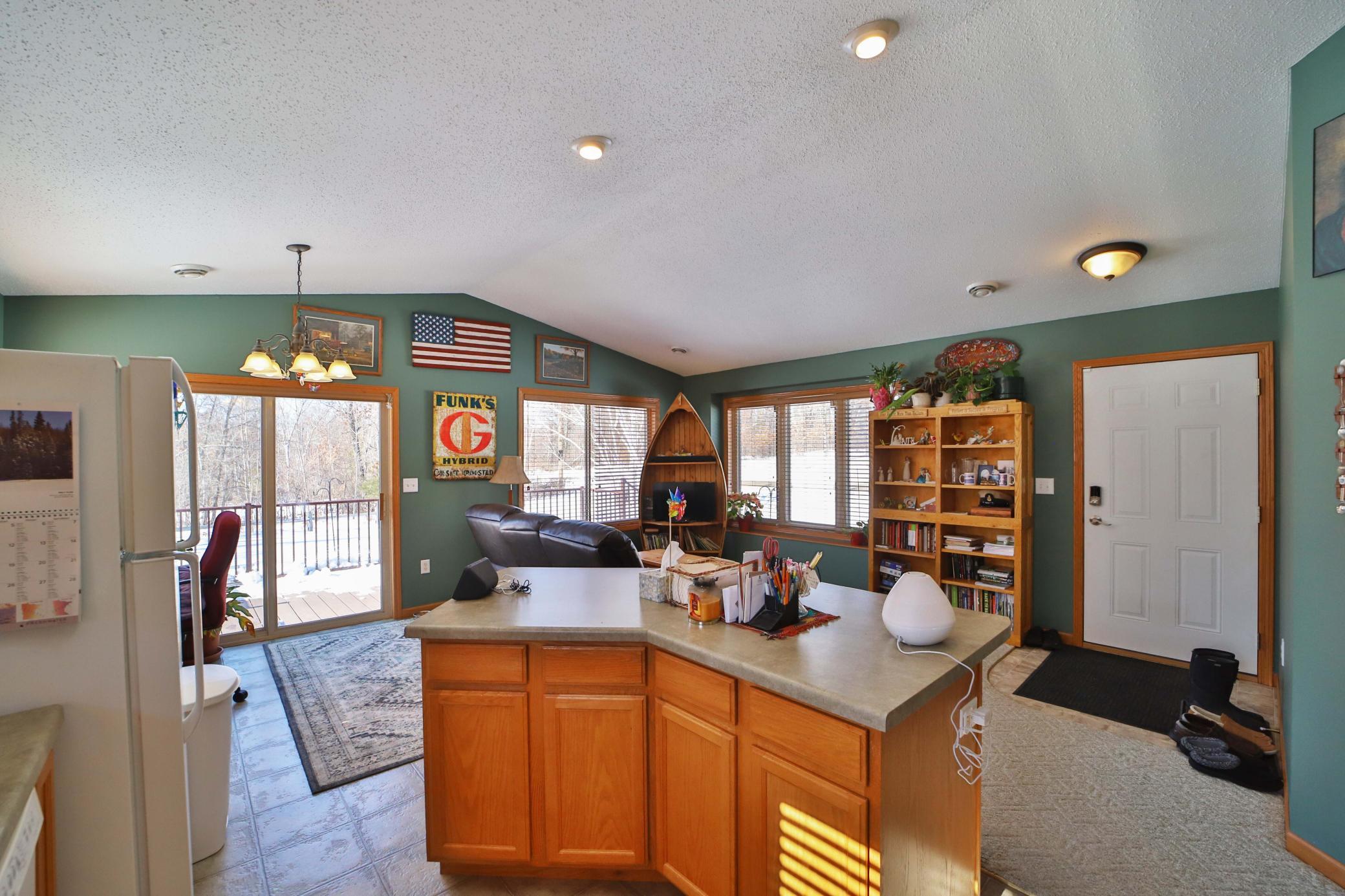 main property photo 10
