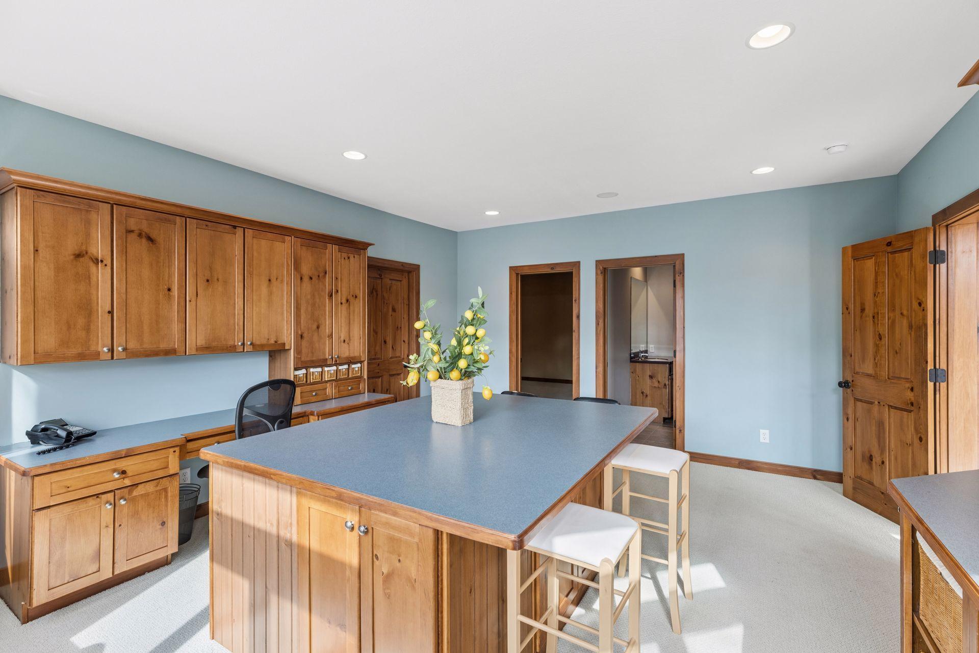 main property photo 77